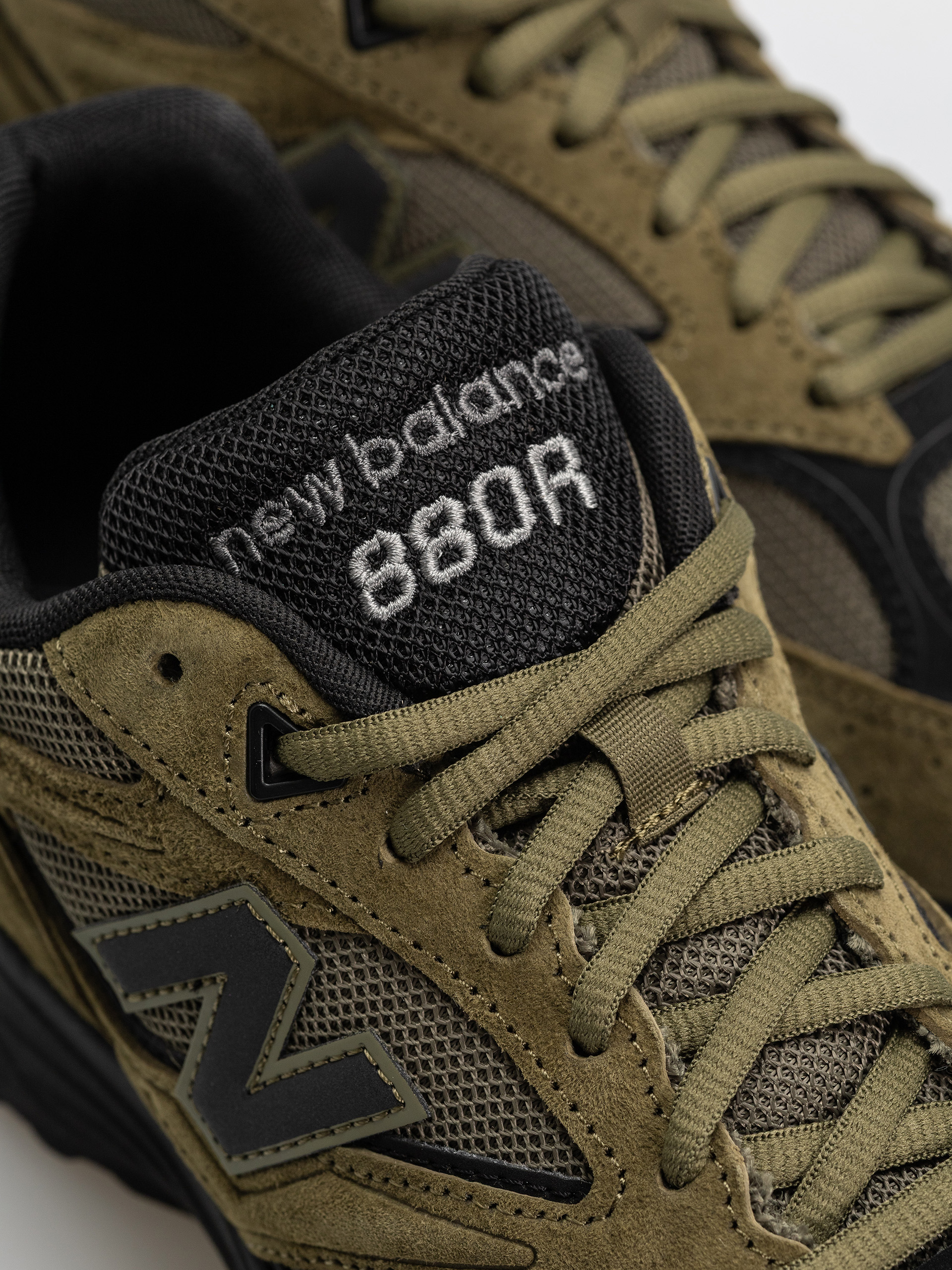 Topánky New Balance 880R (wakame/black)