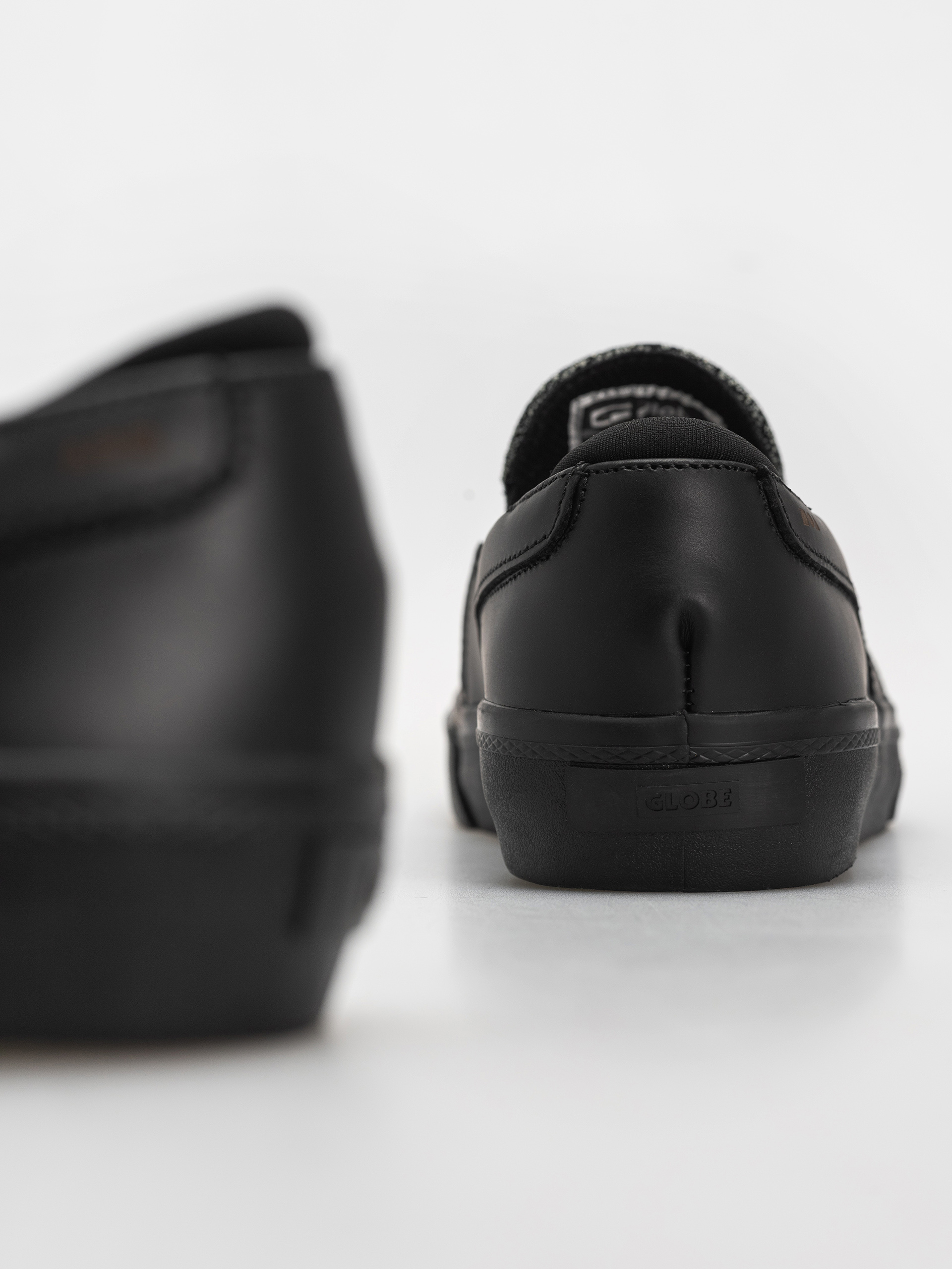 Topánky Globe Liaizon (black/stingray)