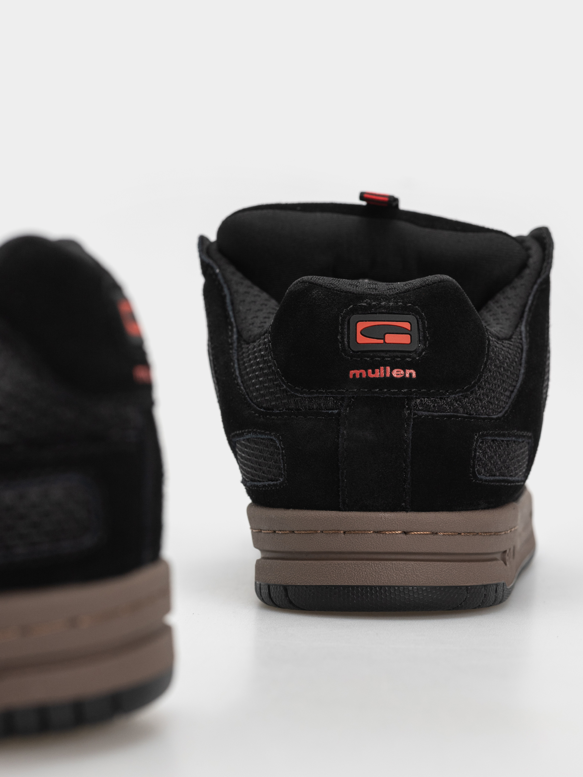 Topánky Globe Tilt Prime (black/gum)