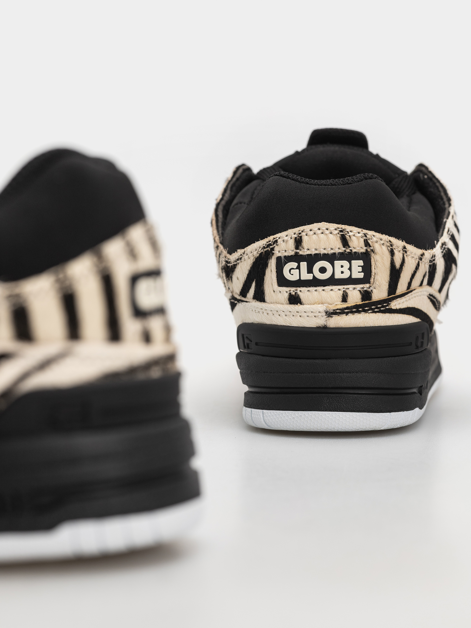 Topánky Globe Fusion (zebra)
