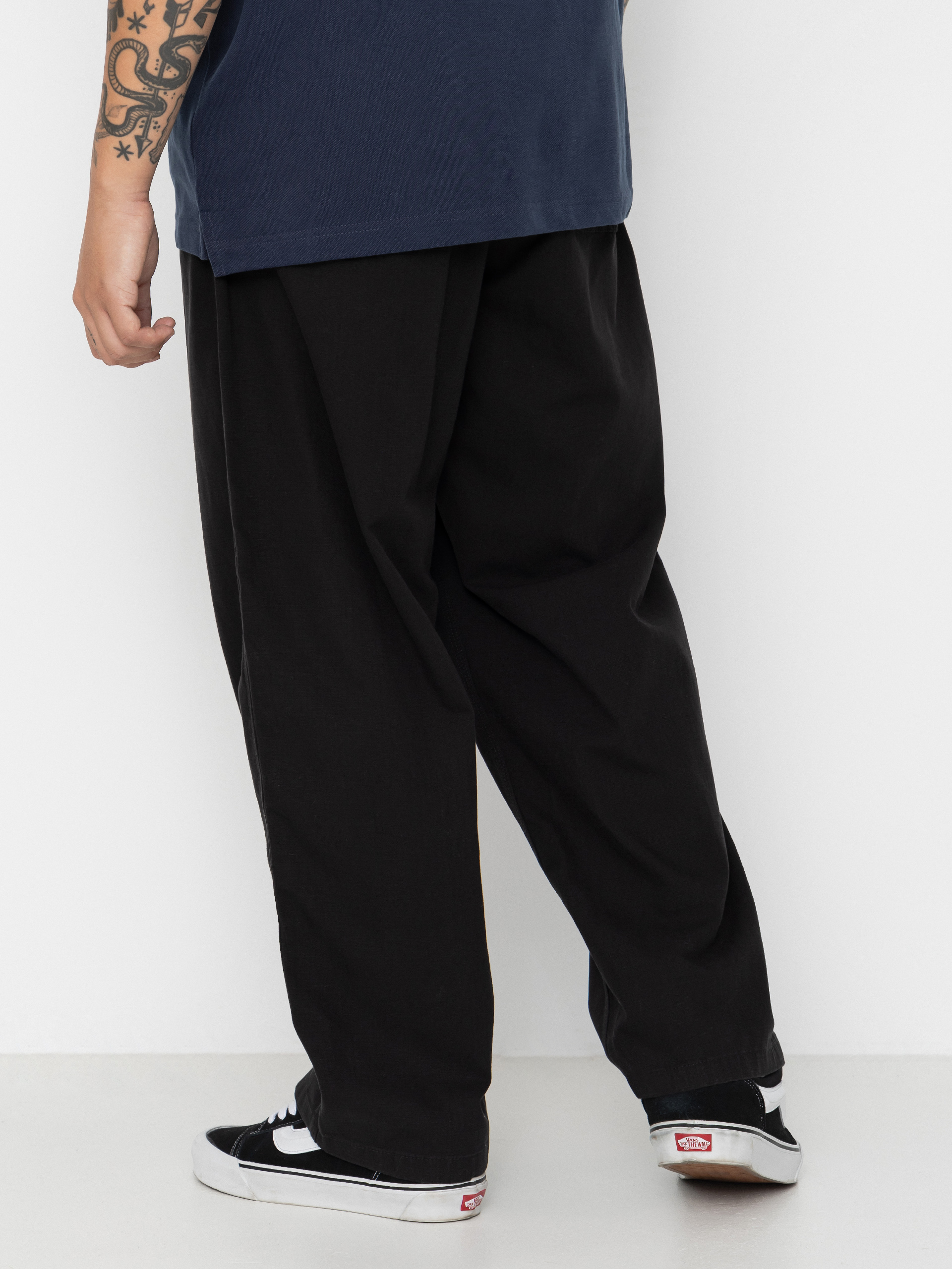 Nohavice Vans Addison Barrel (black)