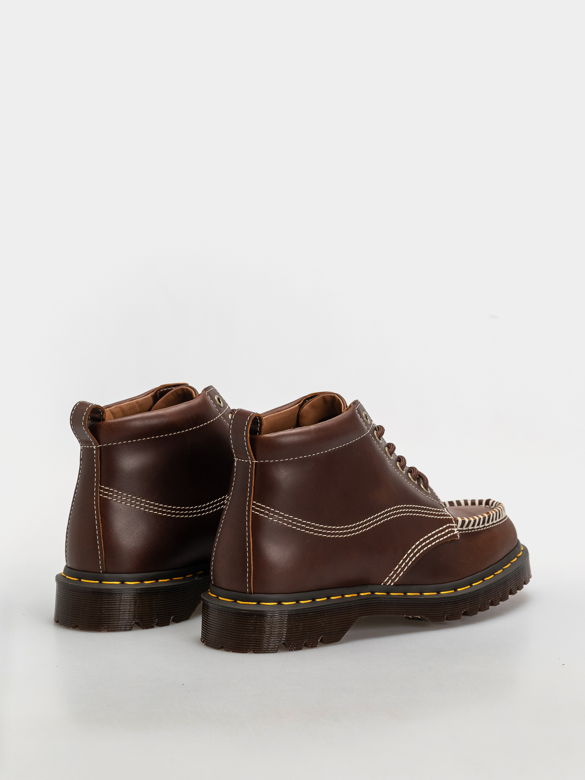 Topánky Dr. Martens Lowell Chukka (butterscotch)