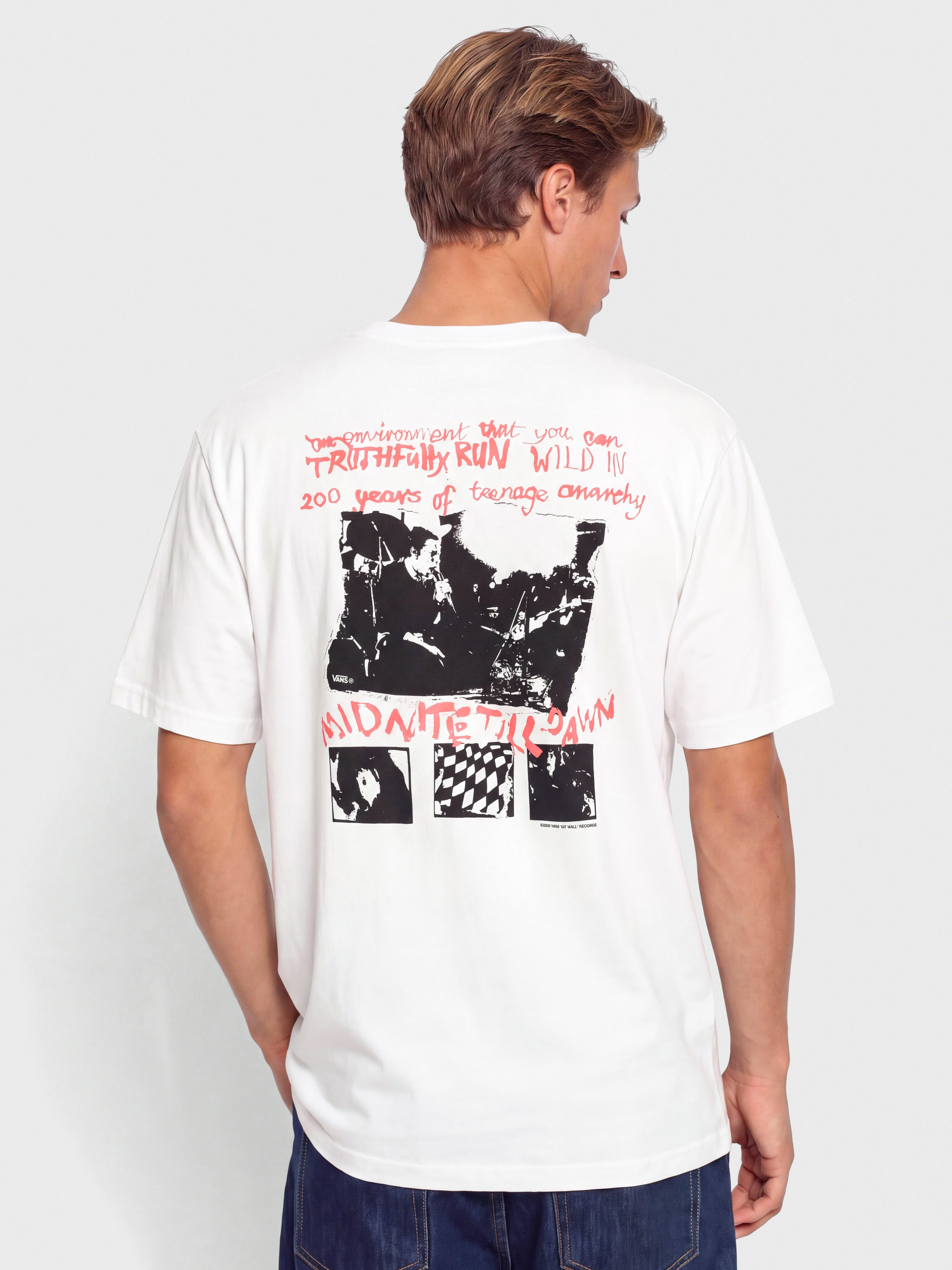 Tričko Vans Sex Pistols Run Wild On The Green (white)