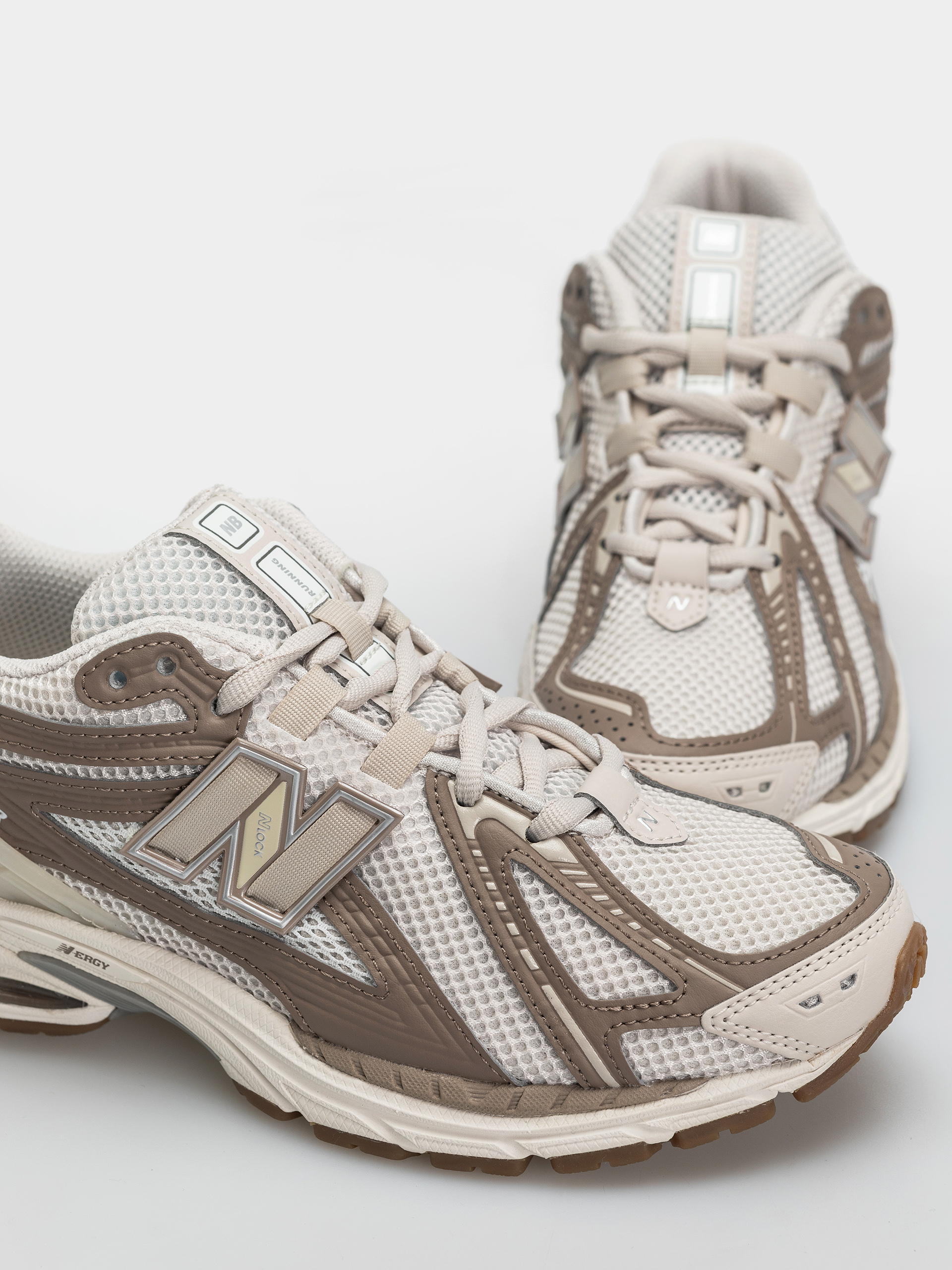 Topánky New Balance 1906 (moonbeam/mushroom)