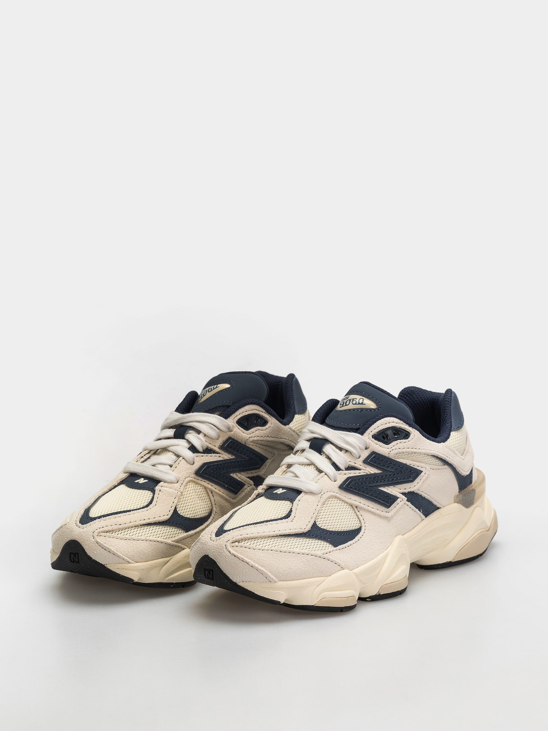 Topánky New Balance 9060 JR (nb navy/linen)