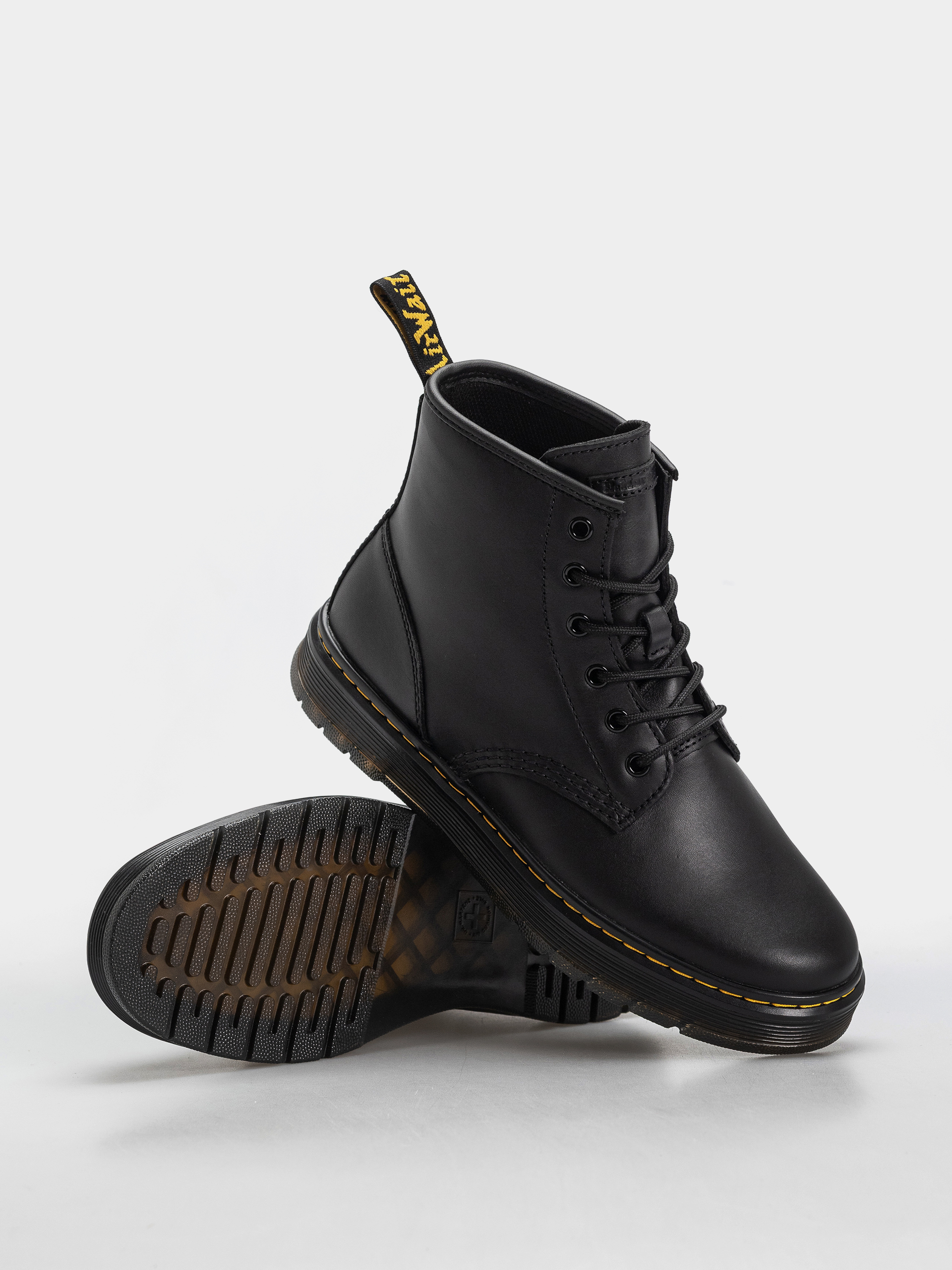 Topánky Dr. Martens Brookline Chukka (black)