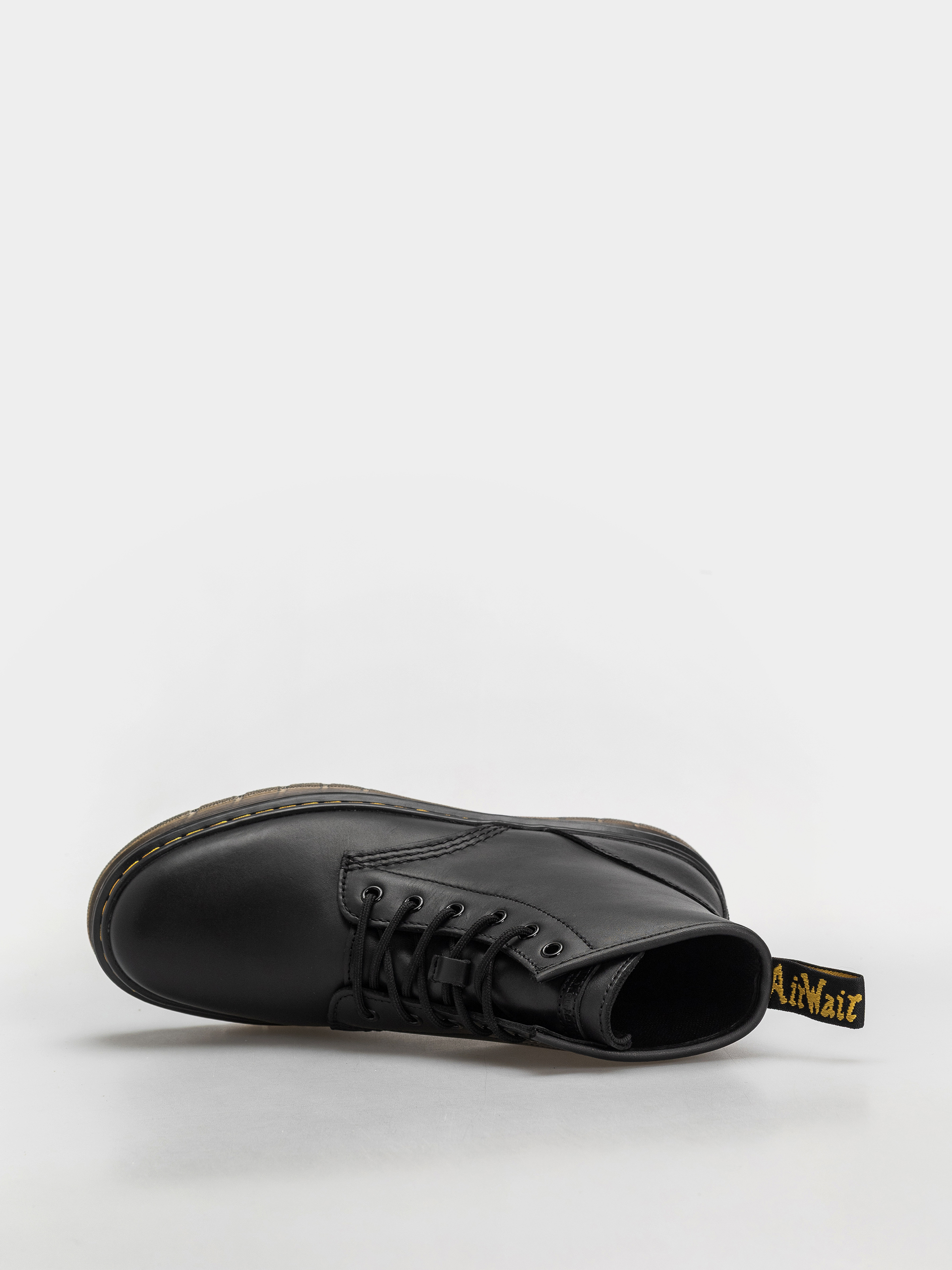 Topánky Dr. Martens Brookline Chukka (black)