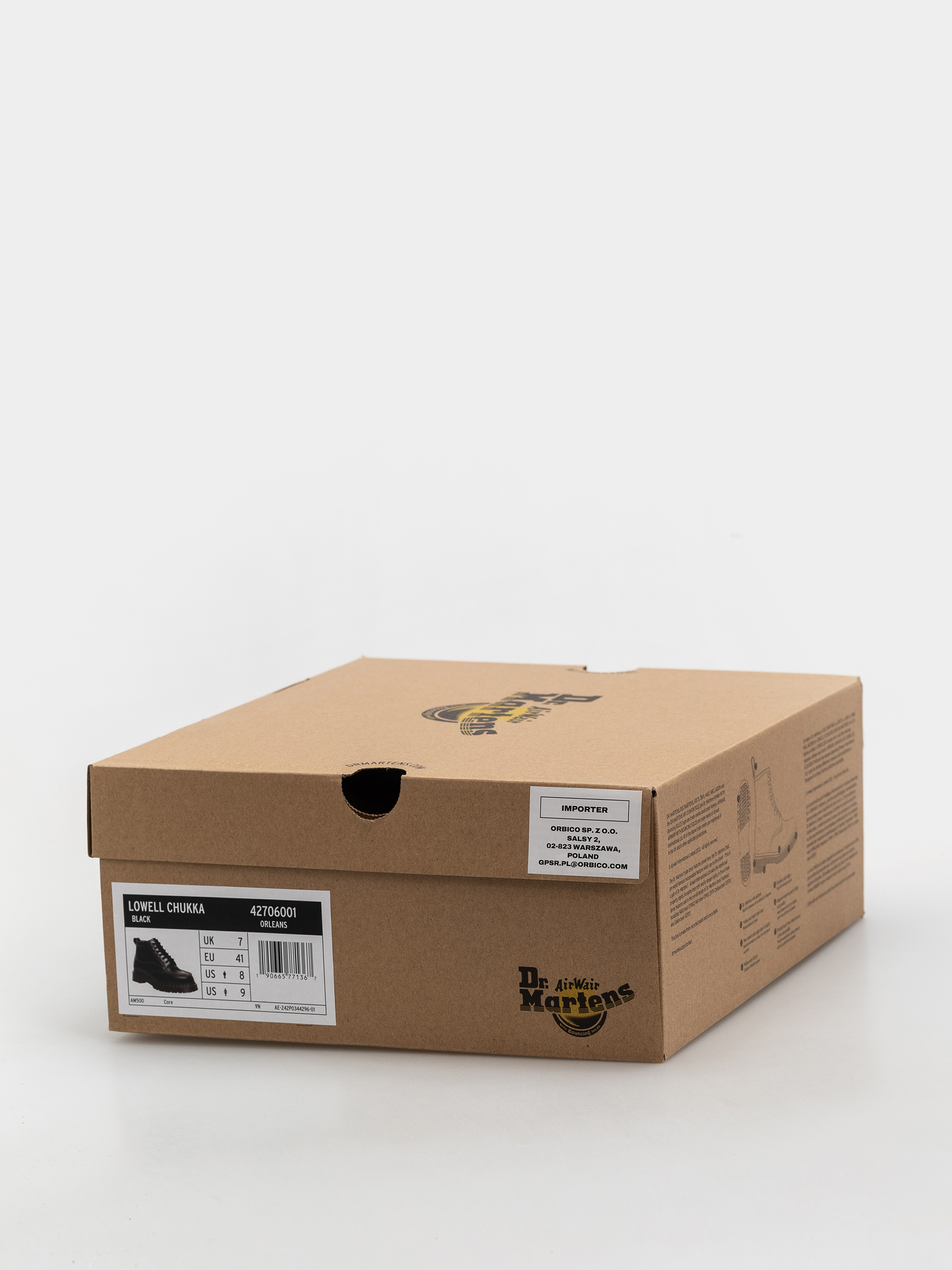 Topánky Dr. Martens Lowell Chukka (black )