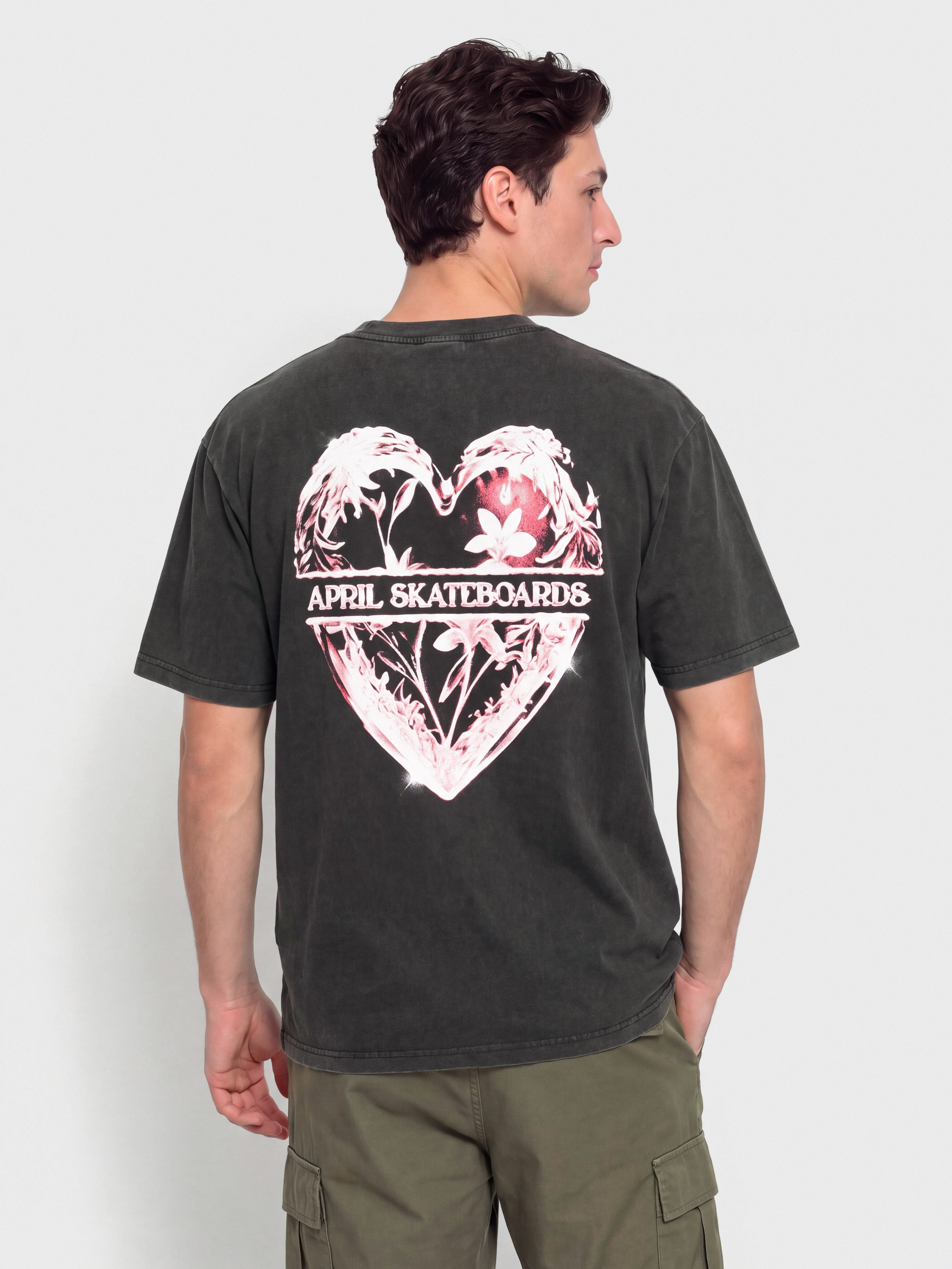 Tričko April Skateboards Heart