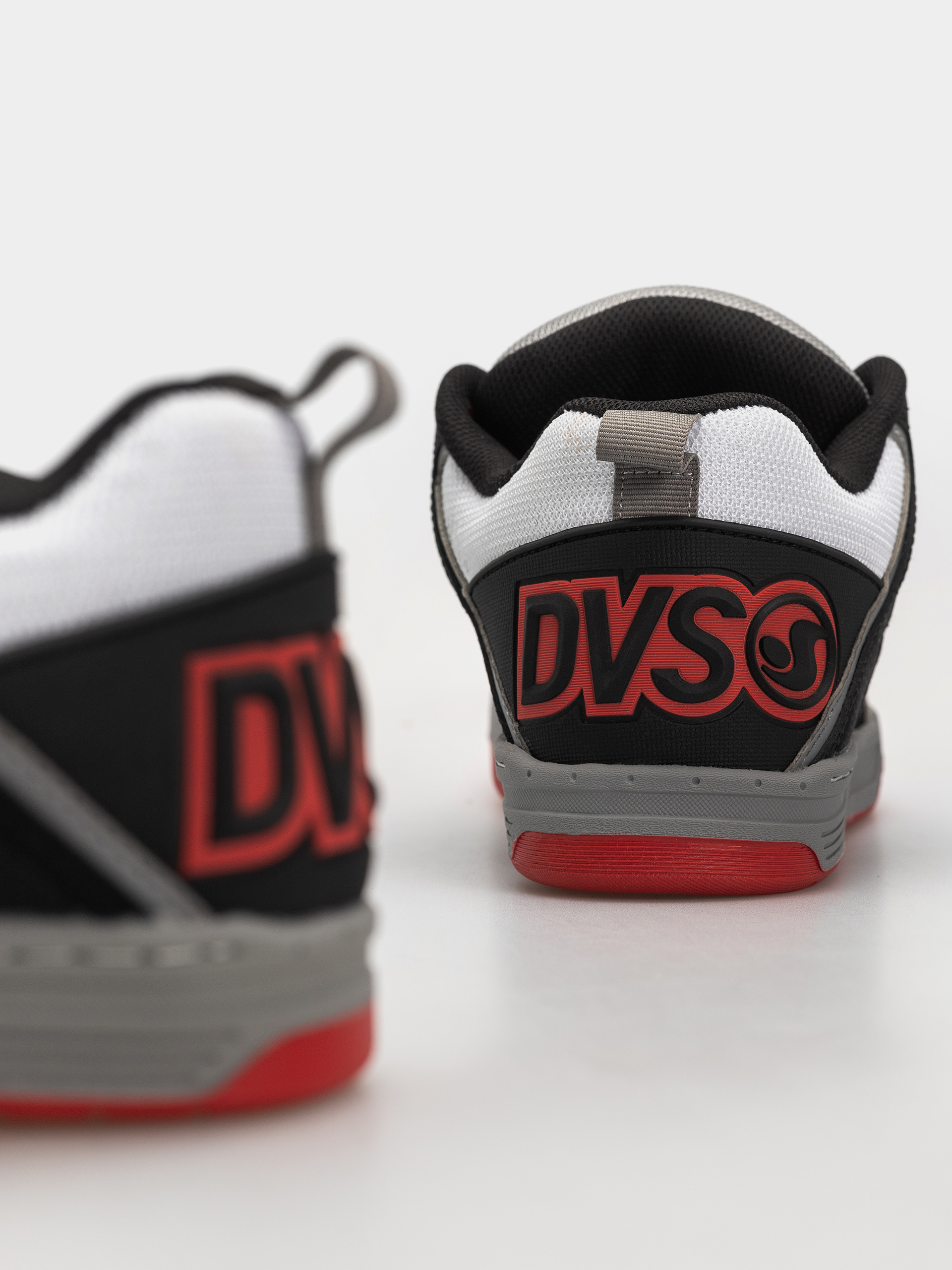 Topánky DVS Comanche (black/white/charcoal)