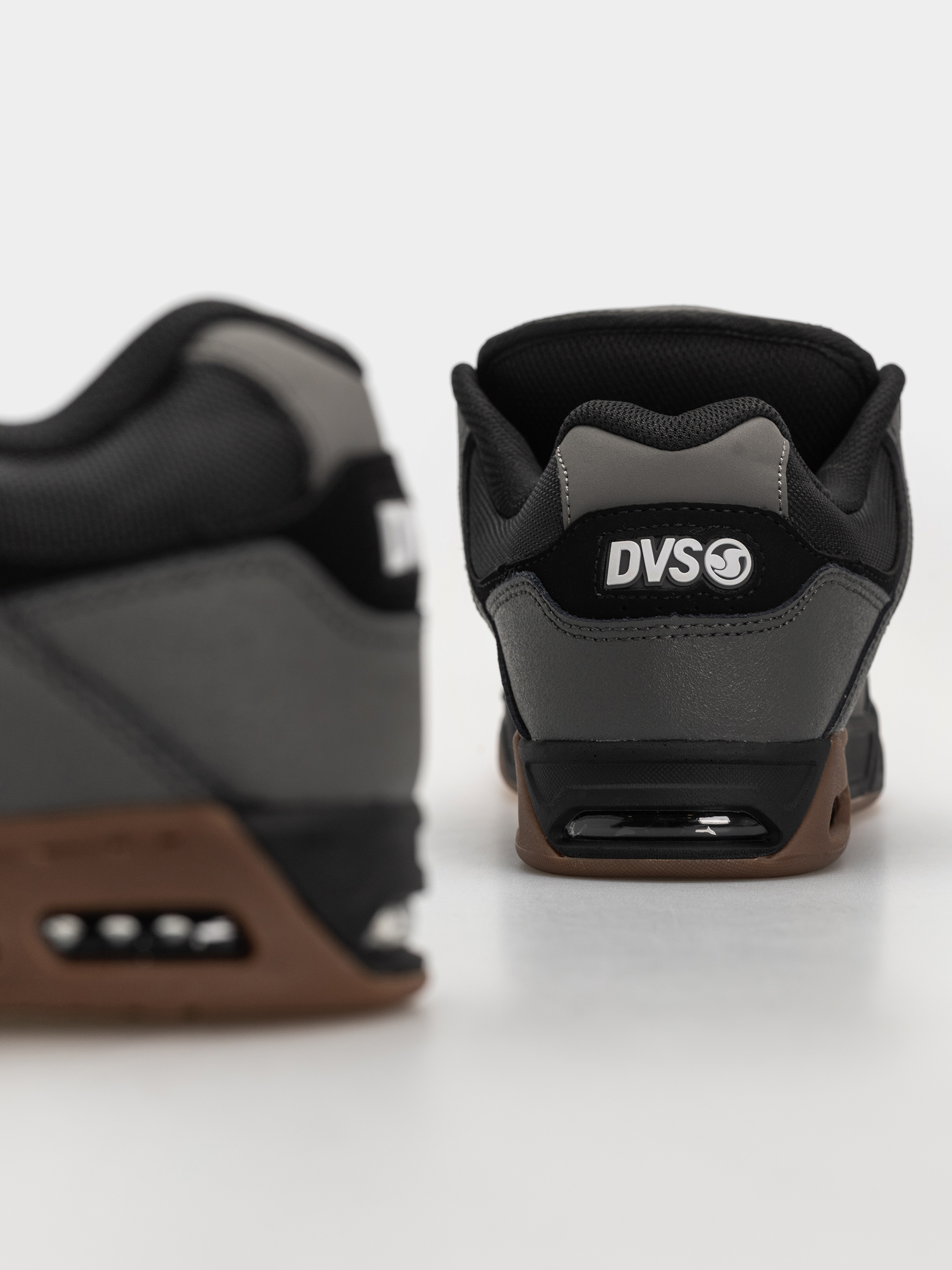 Topánky DVS Enduro Heir (charcoal/black/white)