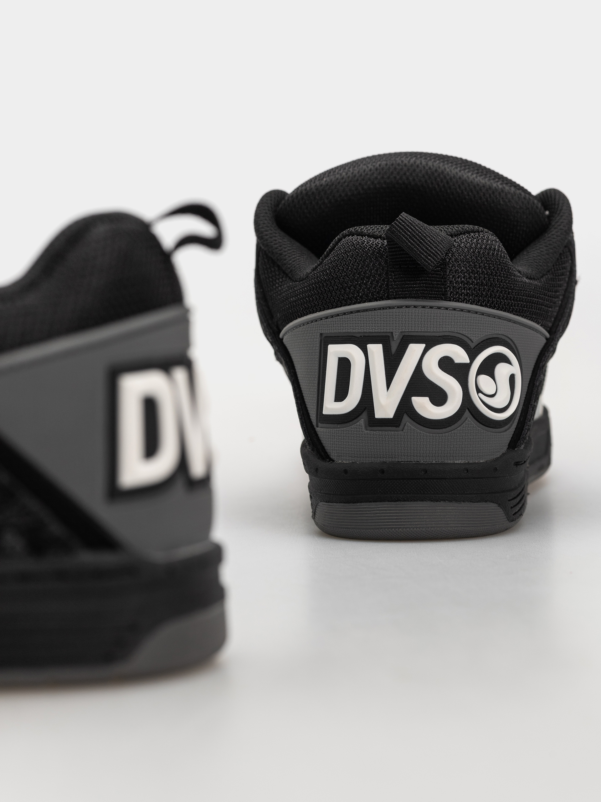 Topánky DVS Comanche (black/charcoal)