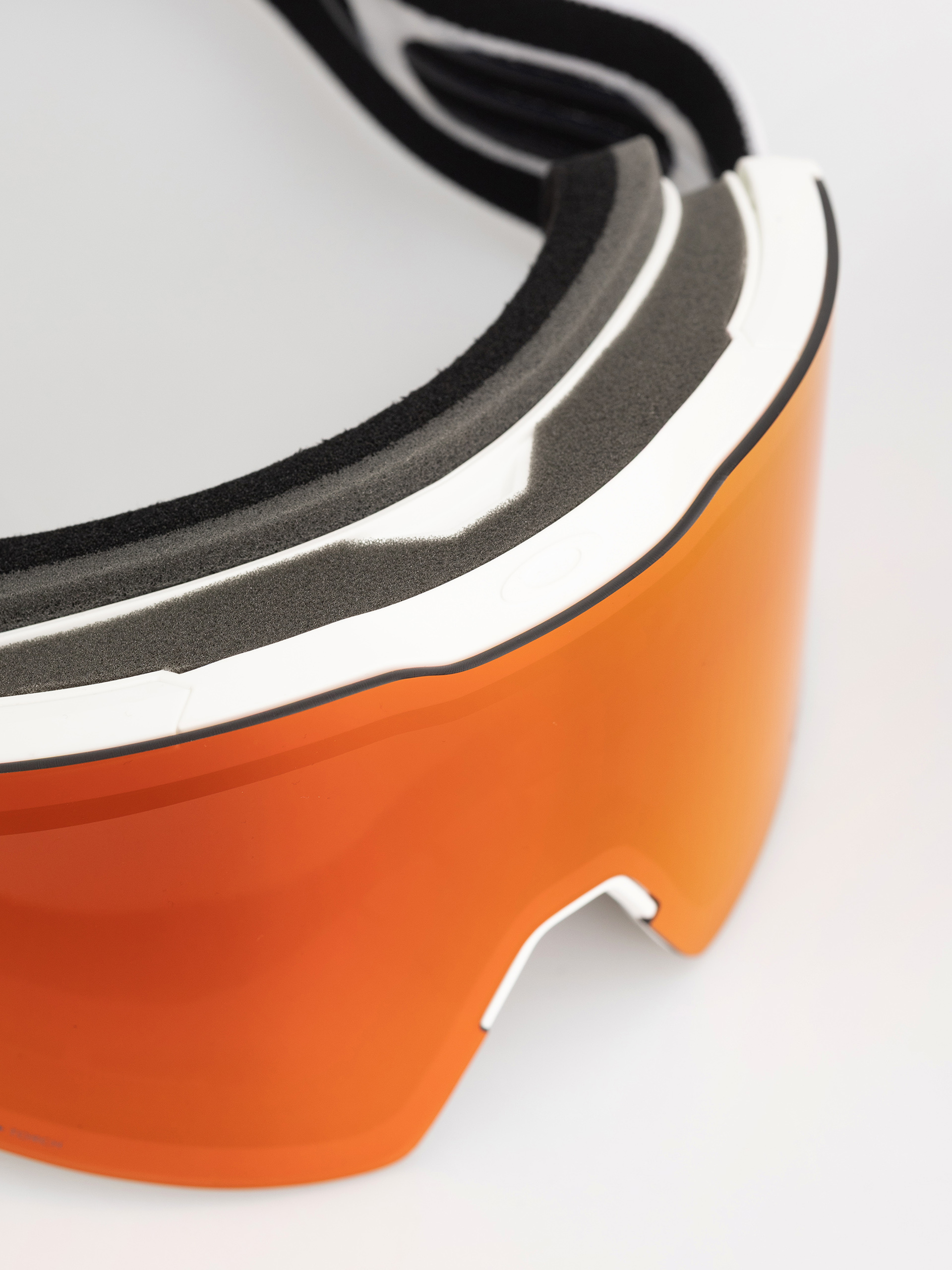 Snowboardové okuliare Oakley Fall Line L (matte white/prizm snow torch iridium)