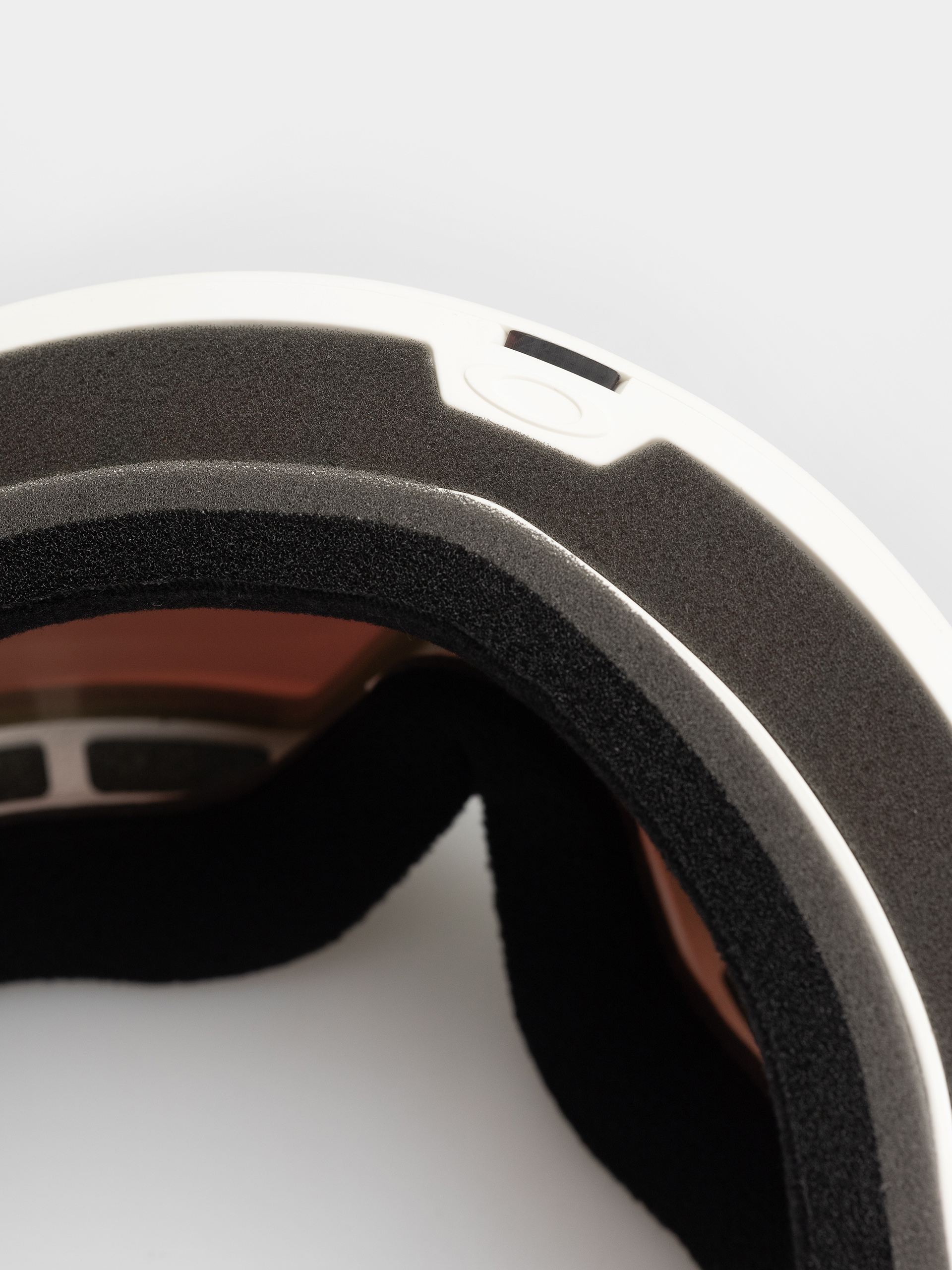 Snowboardové okuliare Oakley Target Line M (matte white/prizm dark grey)