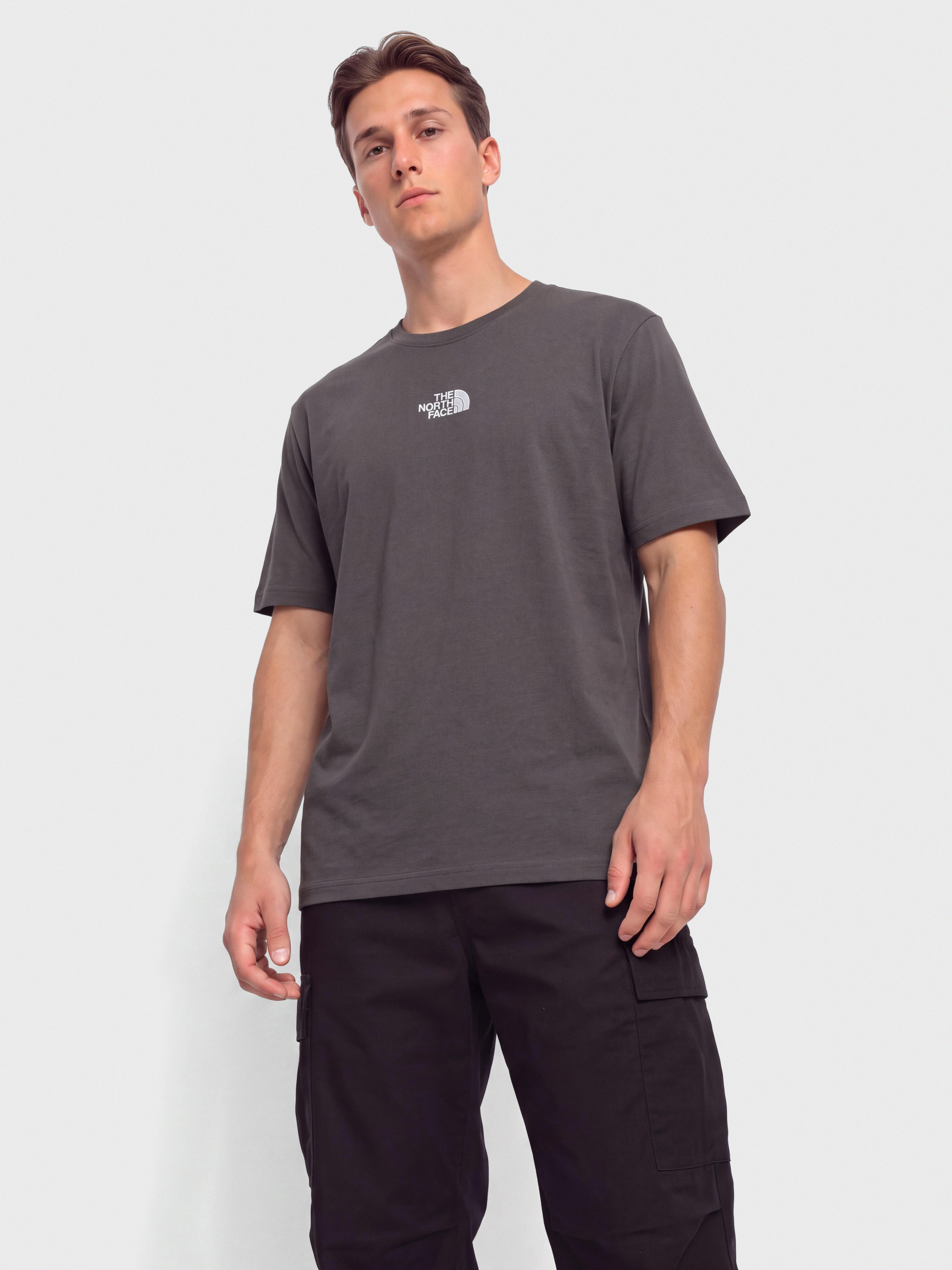 Tričko The North Face Essential Center Logo Relaxed (anthracite grey)