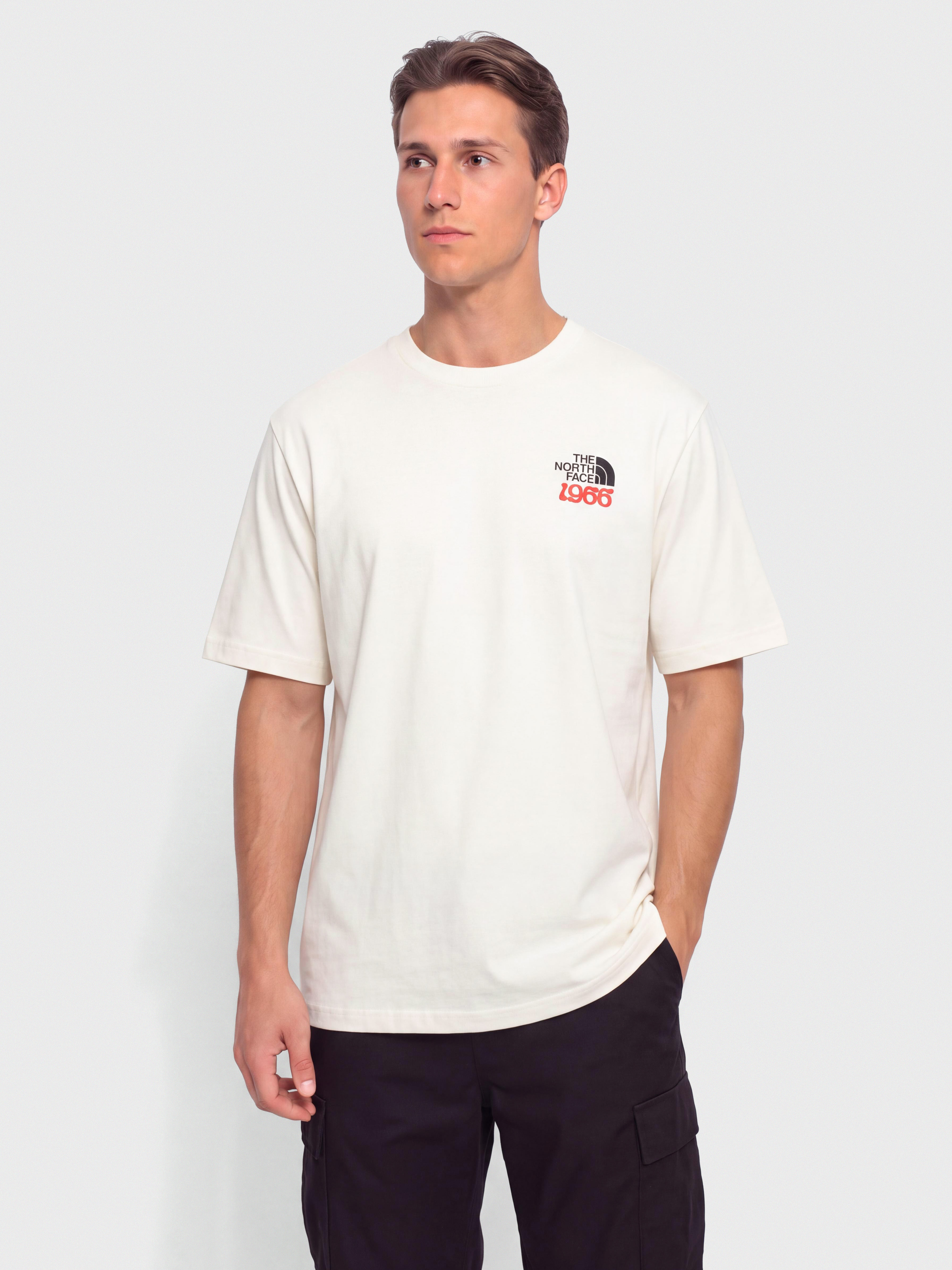Tričko The North Face Motion Relaxed (white dune)
