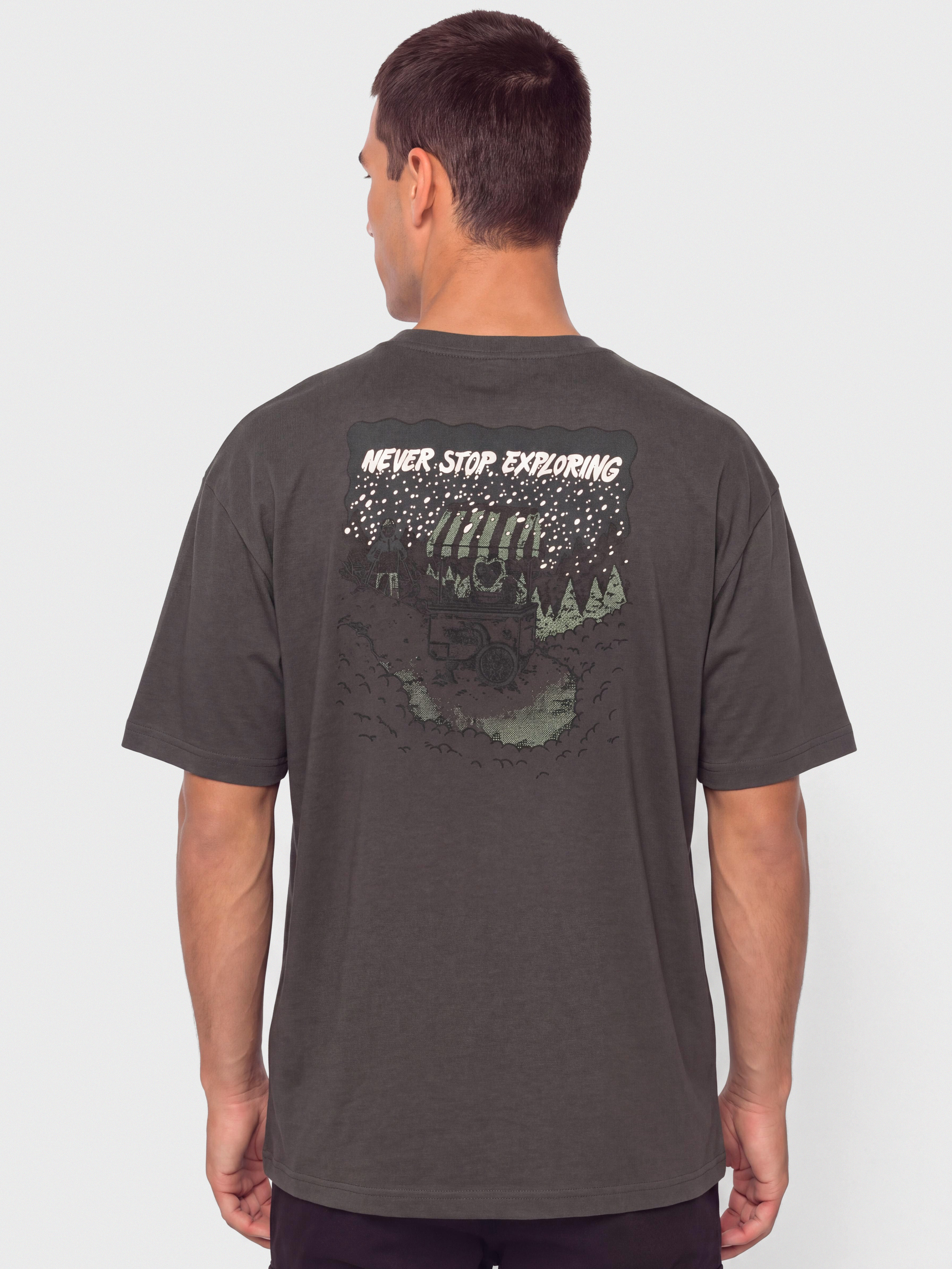 Tričko The North Face Powder Days Relaxed Graphic (asphalt grey)