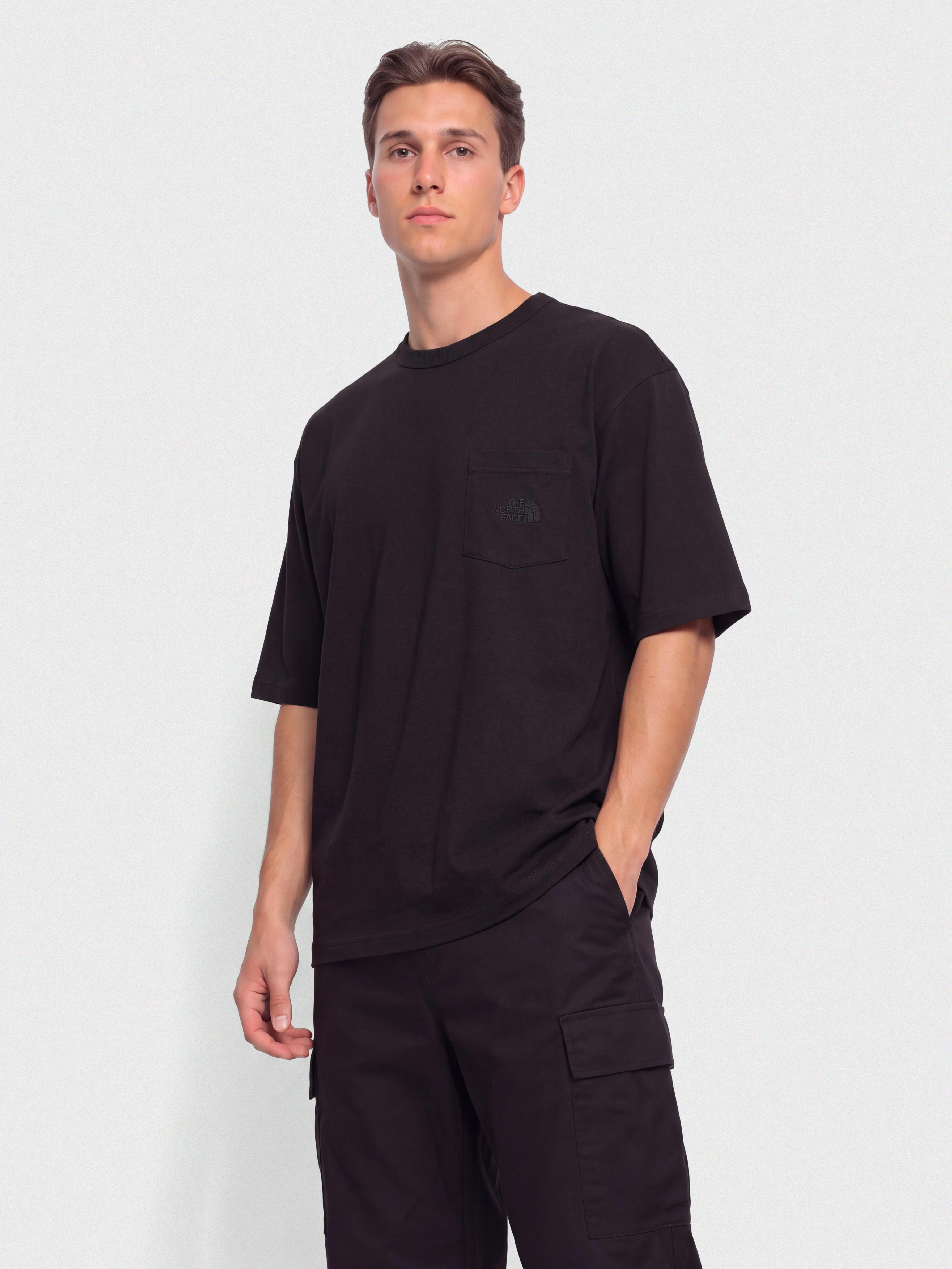 Tričko The North Face Dome Relaxed Pocket (tnf black)