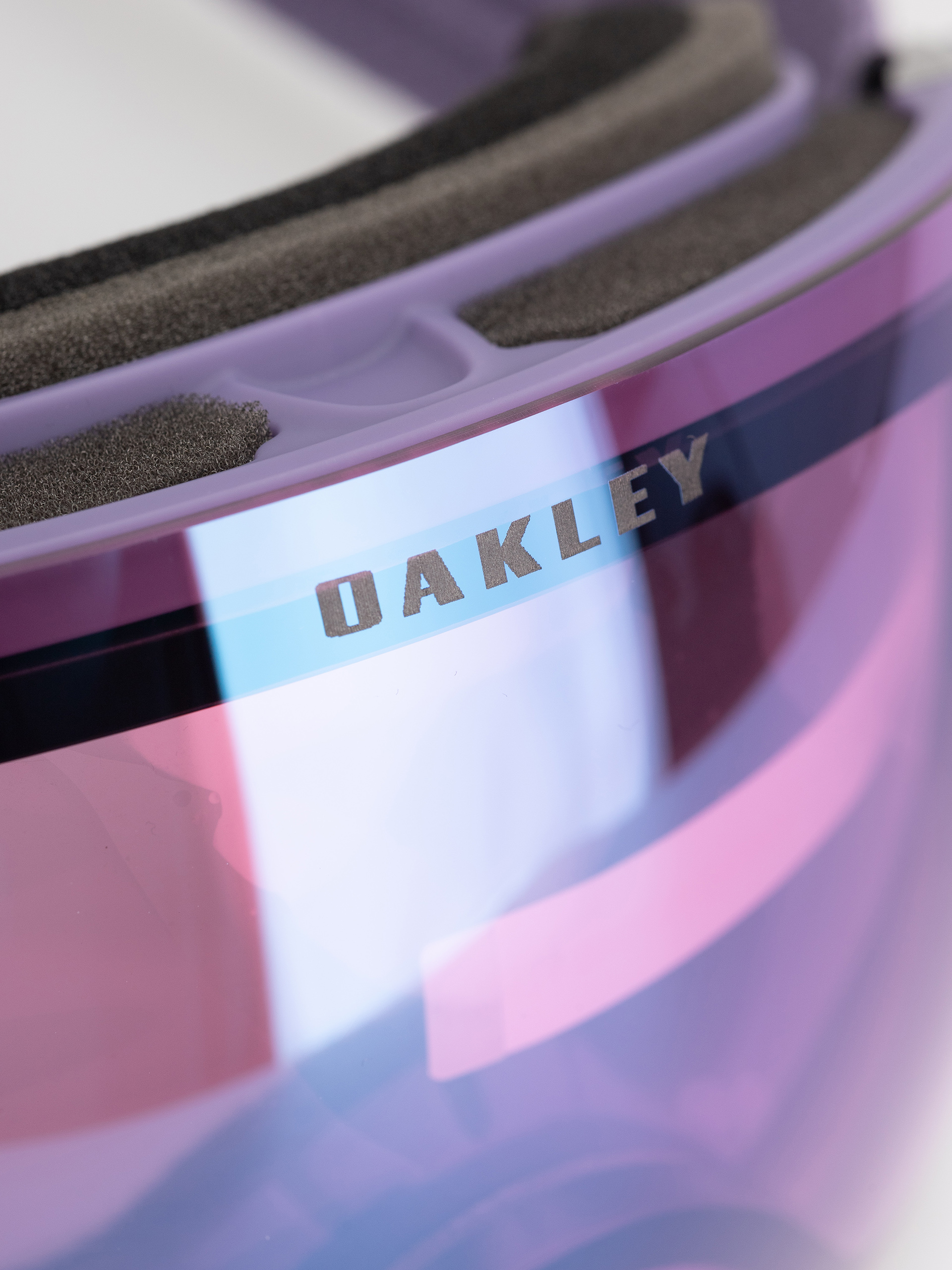 Snowboardové okuliare Oakley Flight Deck M (lilac/prizm snow iced iridium)