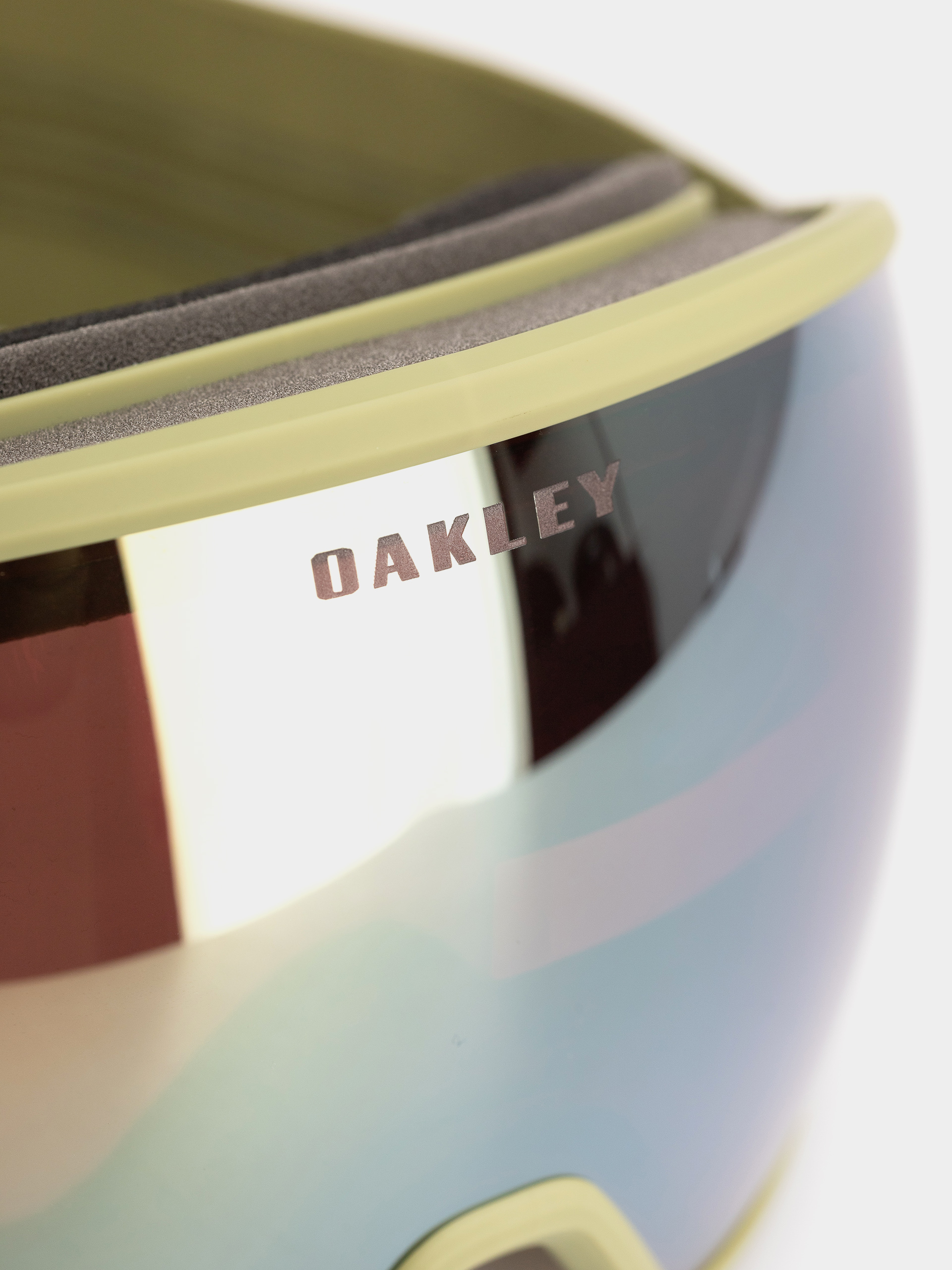 Snowboardové okuliare Oakley Flight Tracker L (fern/prizm sage gold)
