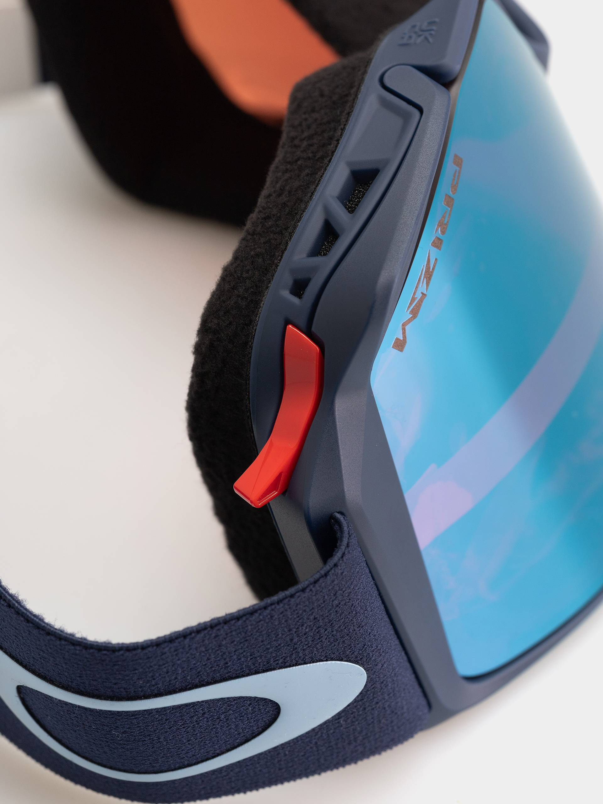 Snowboardové okuliare Oakley Flow Scape L (matte abyss blue/prizm sapphire)
