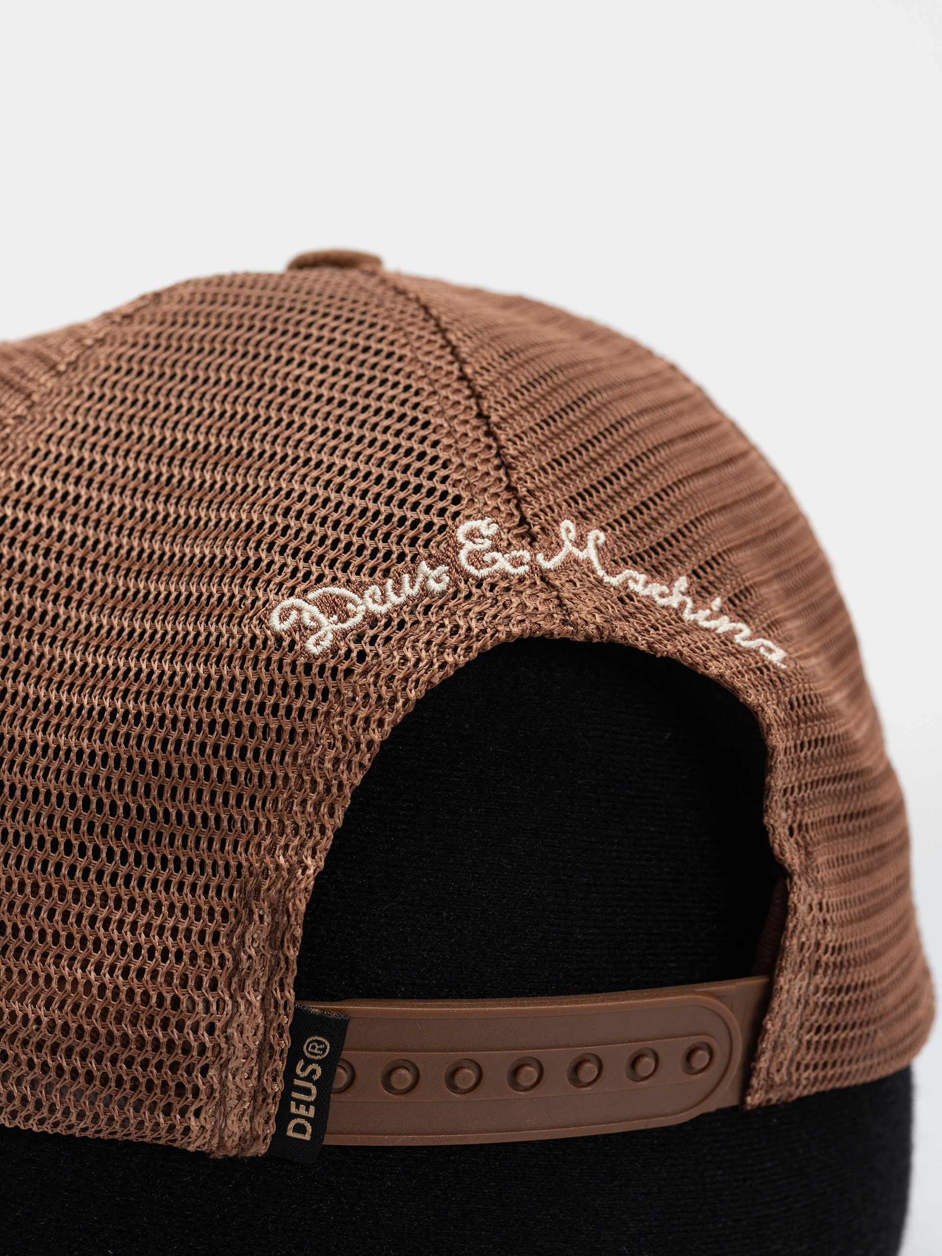 Šiltovka Deus Ex Machina Marsden Trucker (brown)