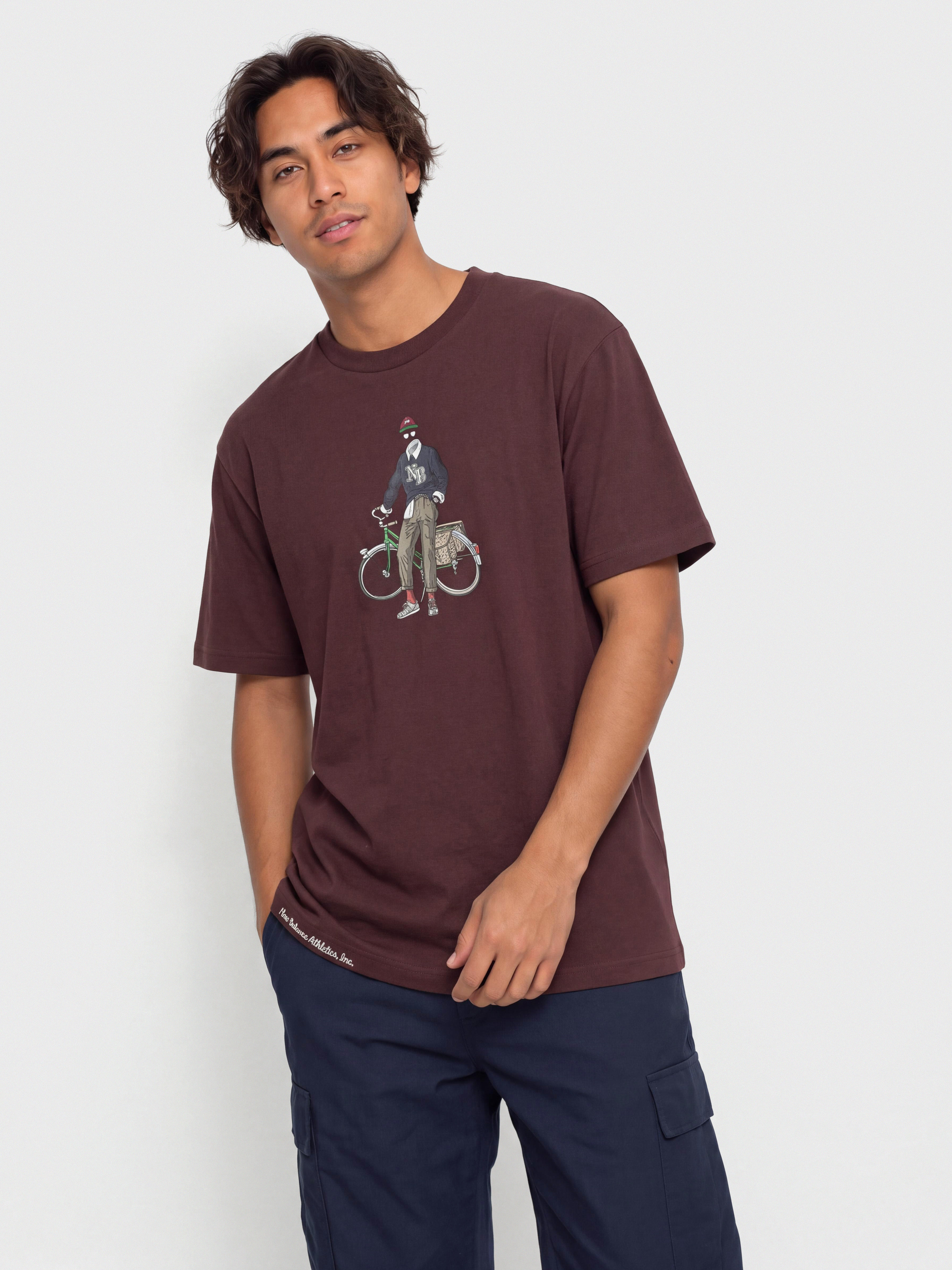 Tričko New Balance Varsity Bike (cherry leather)