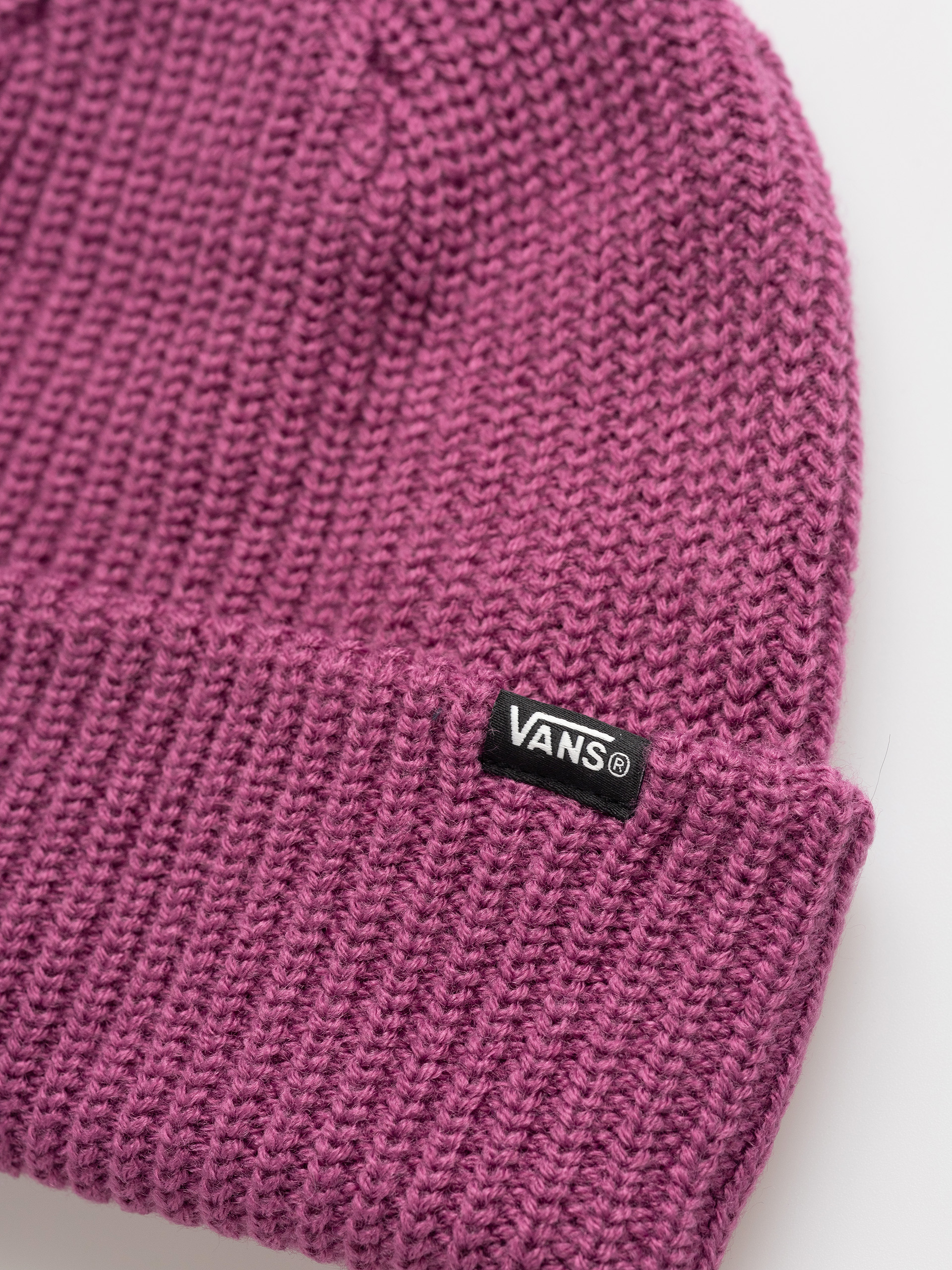 Čiapka Vans Core Basic (mystic mulberry)