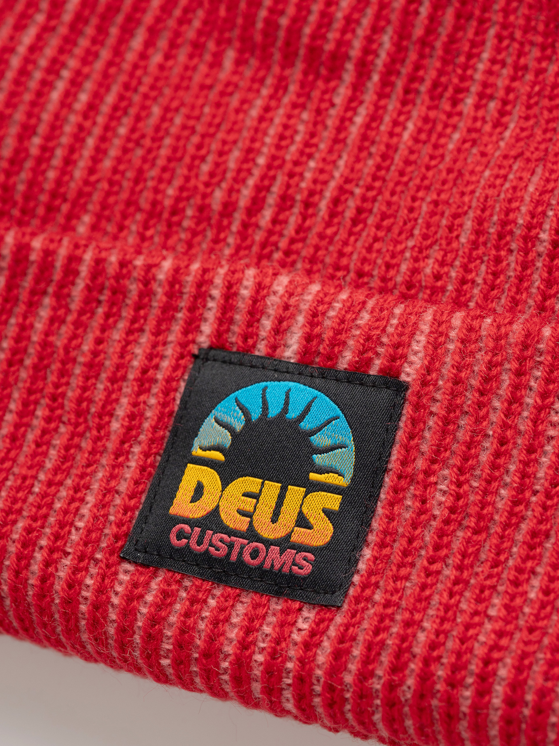 Čiapka Deus Ex Machina Melody 2 Tone (cherry red)