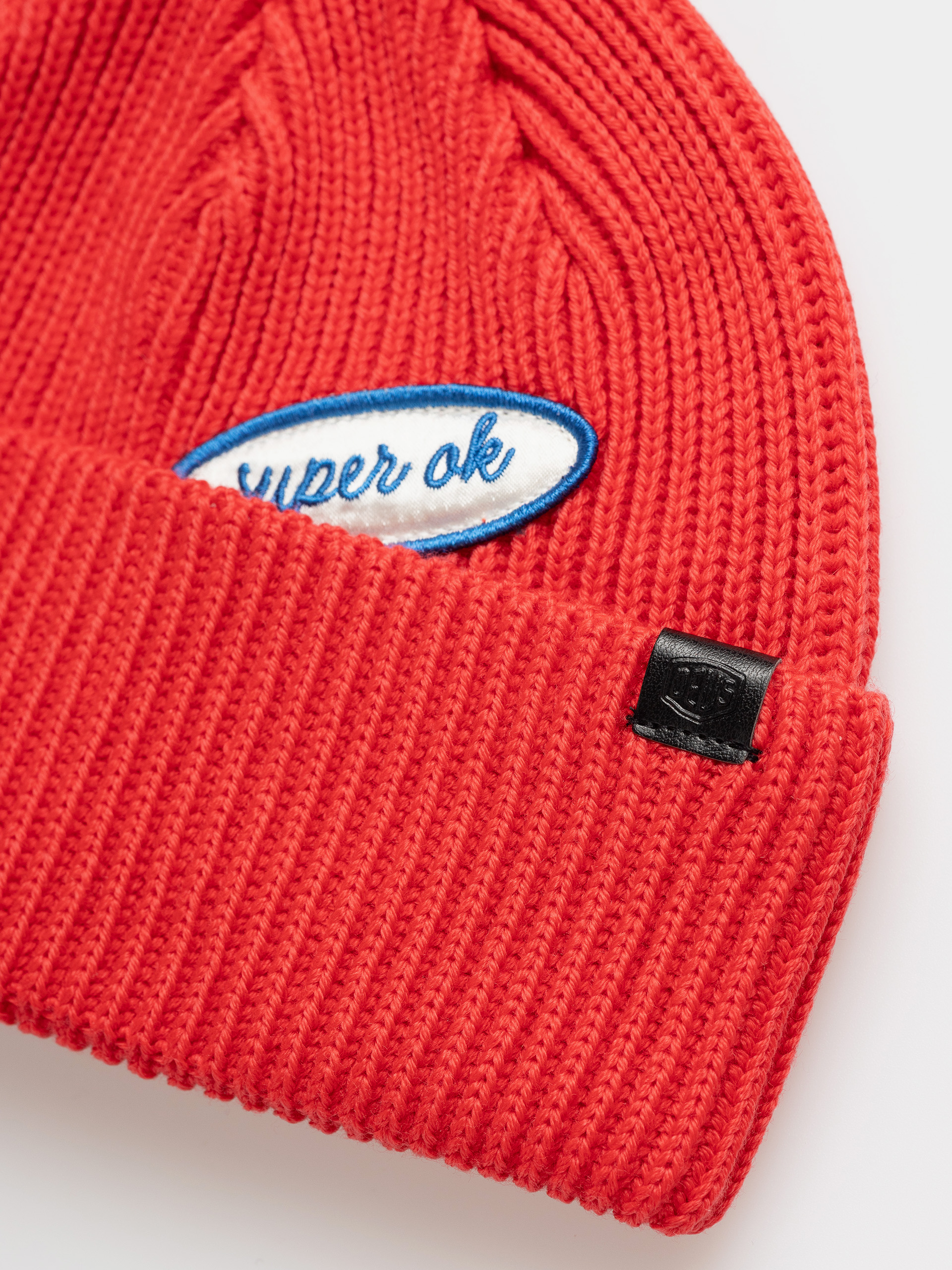 Čiapka Deus Ex Machina Trophy Wmn (red)