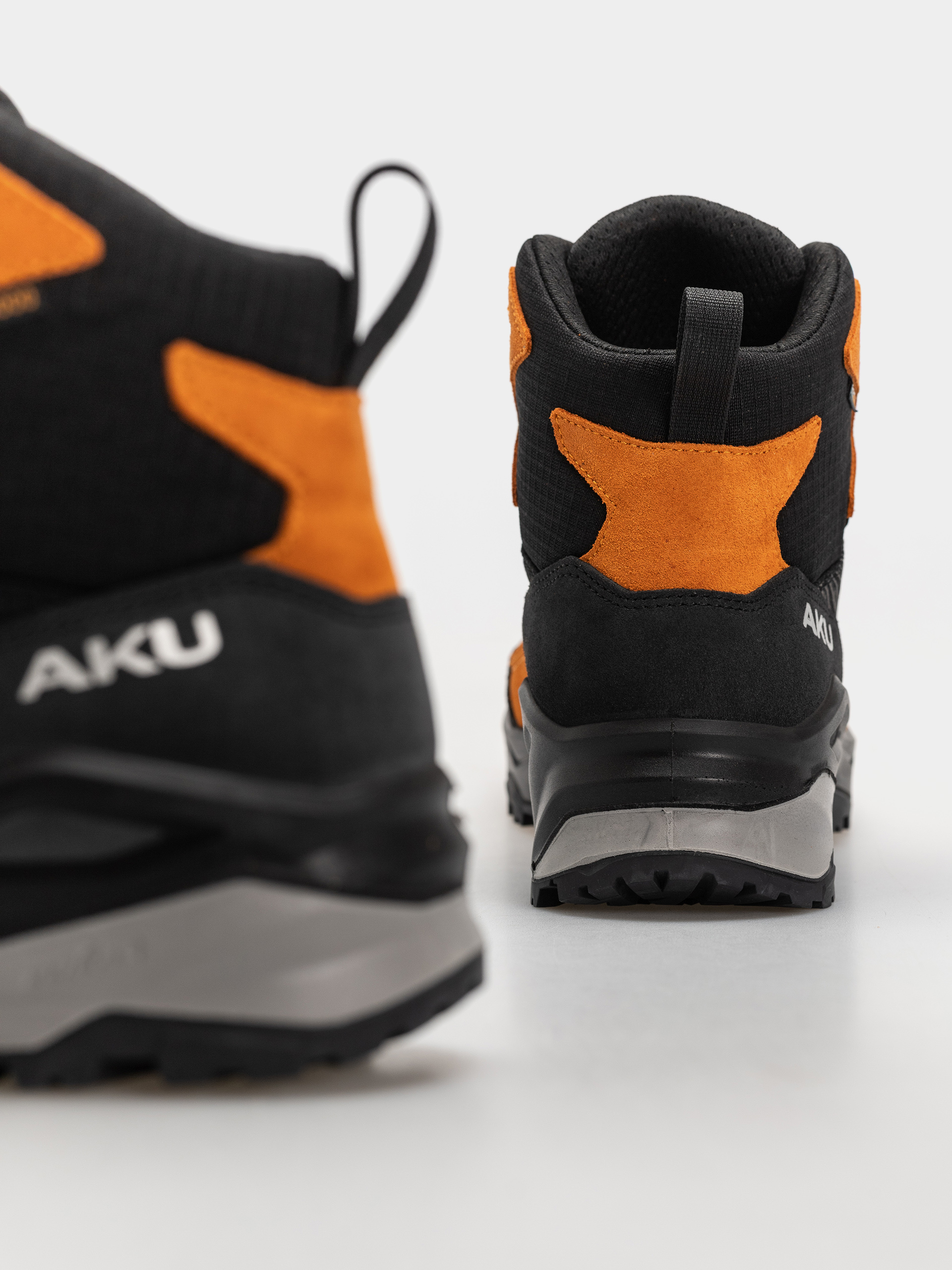 Topánky AKU Adapta Light GTX (black/orange)