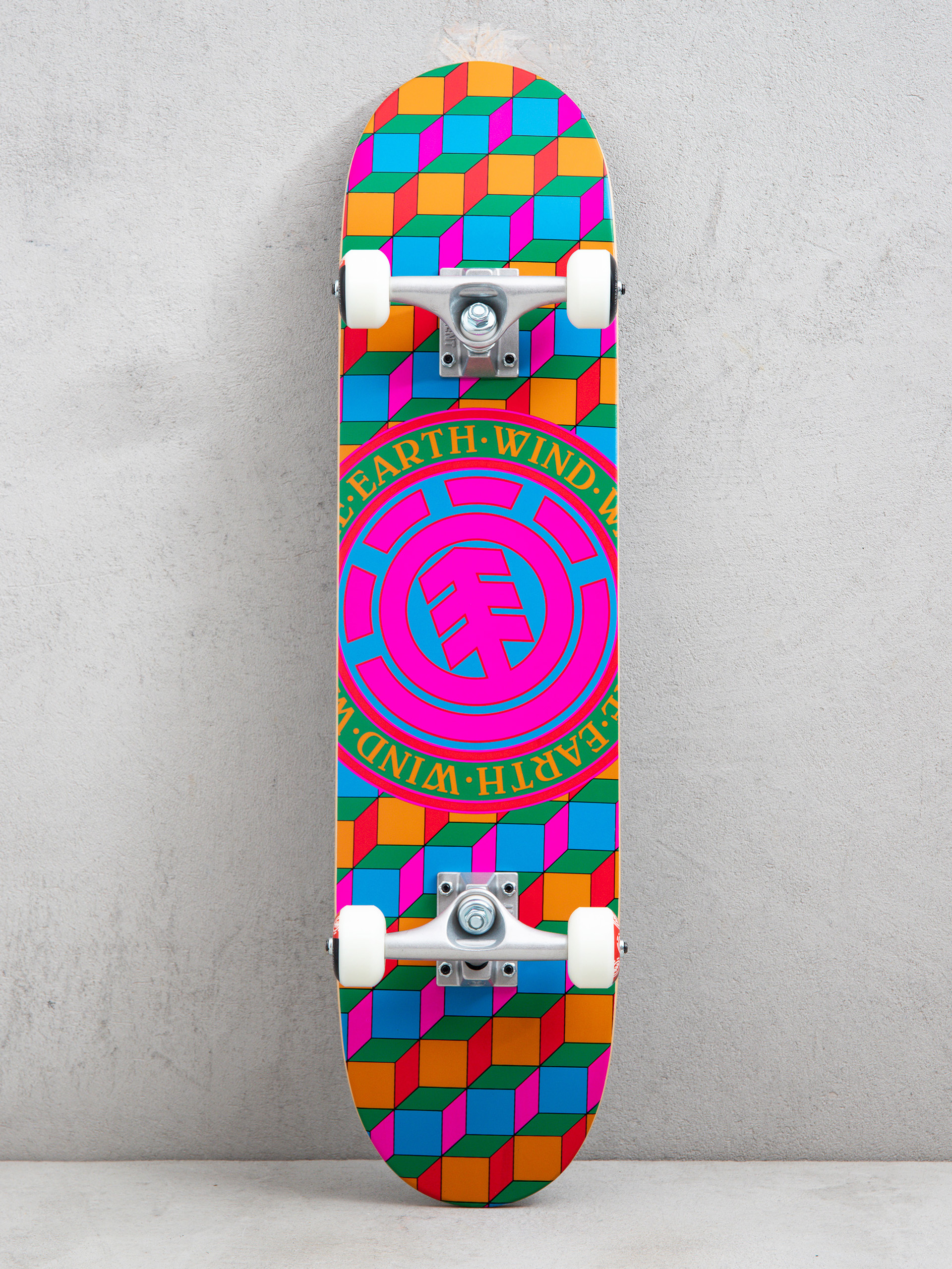 Skateboard Element Geometric