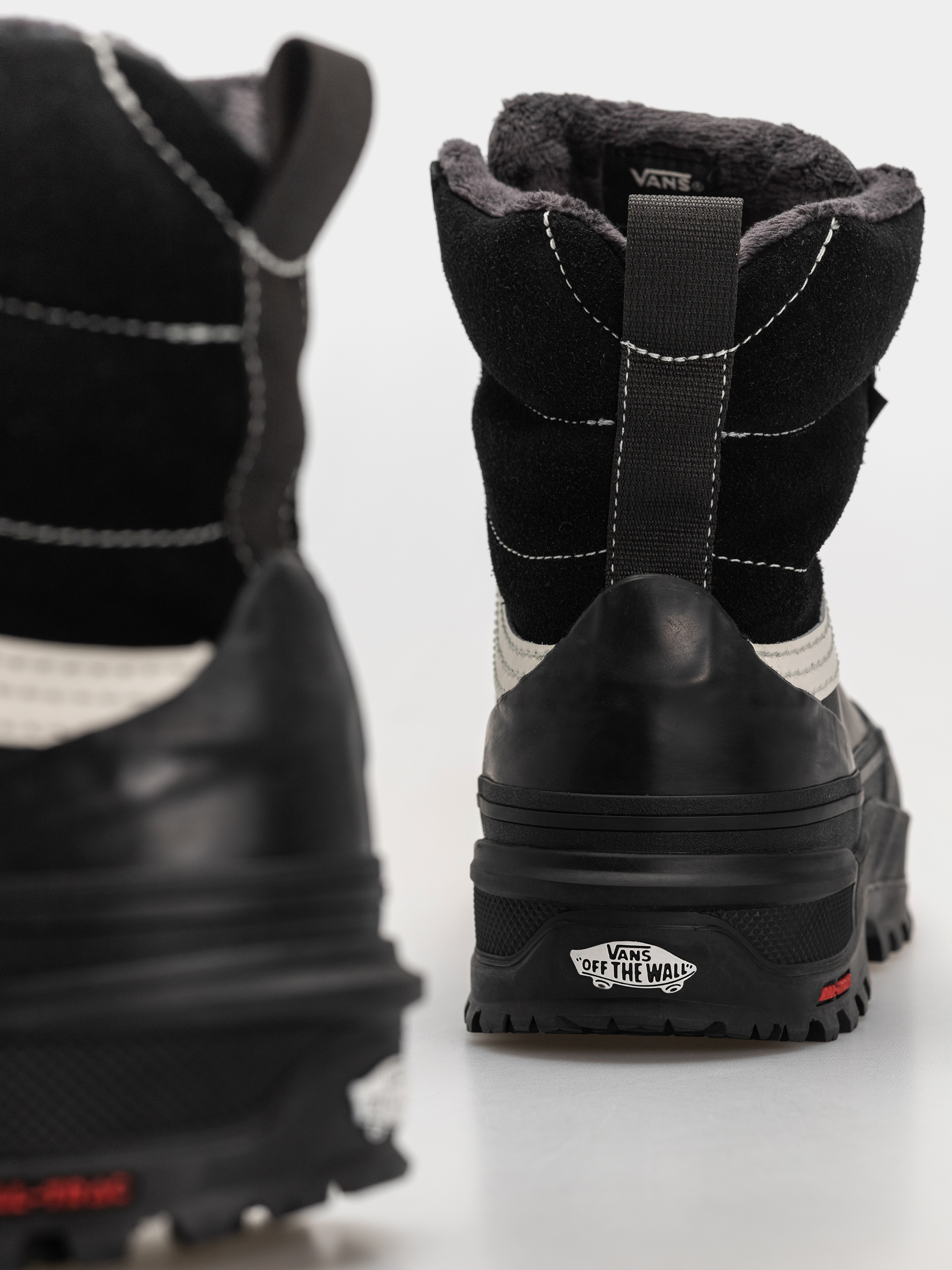 Topánky Vans Standard Mid 2.0 Mte (black/white)