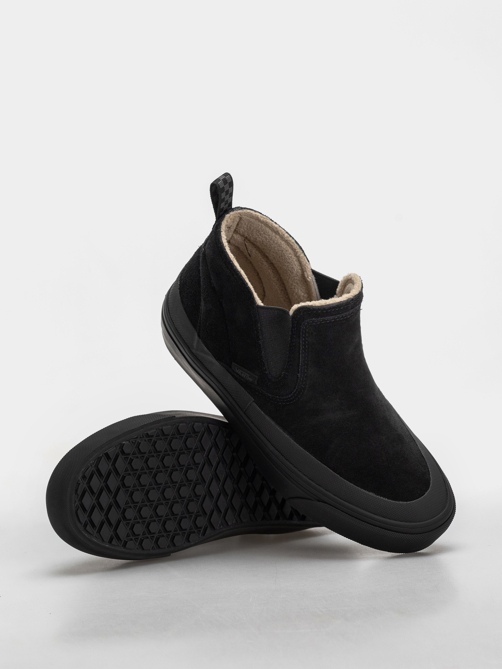 Topánky Vans Mid Slip Insulated (black)