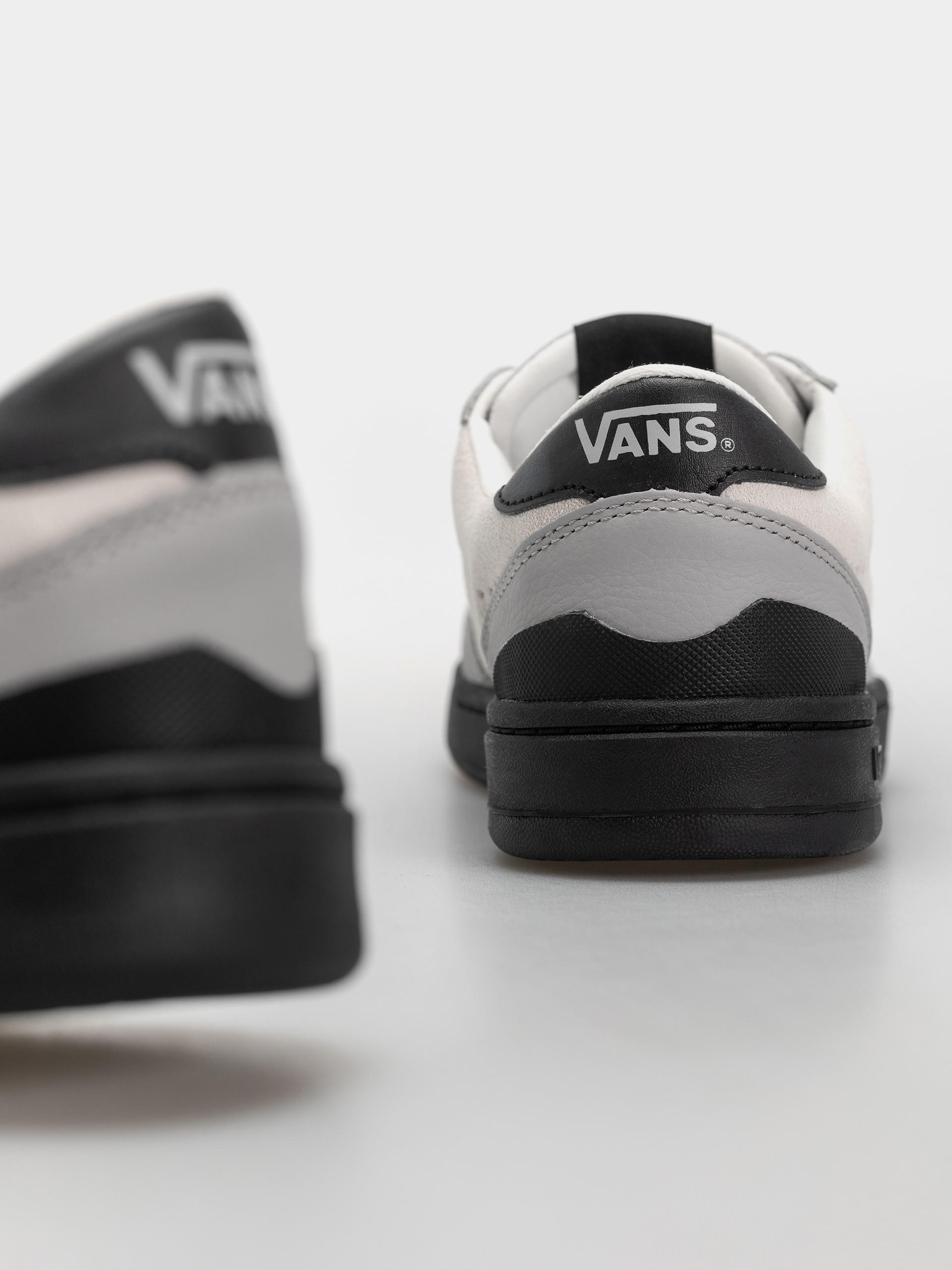 Topánky Vans Court Low (light grey)