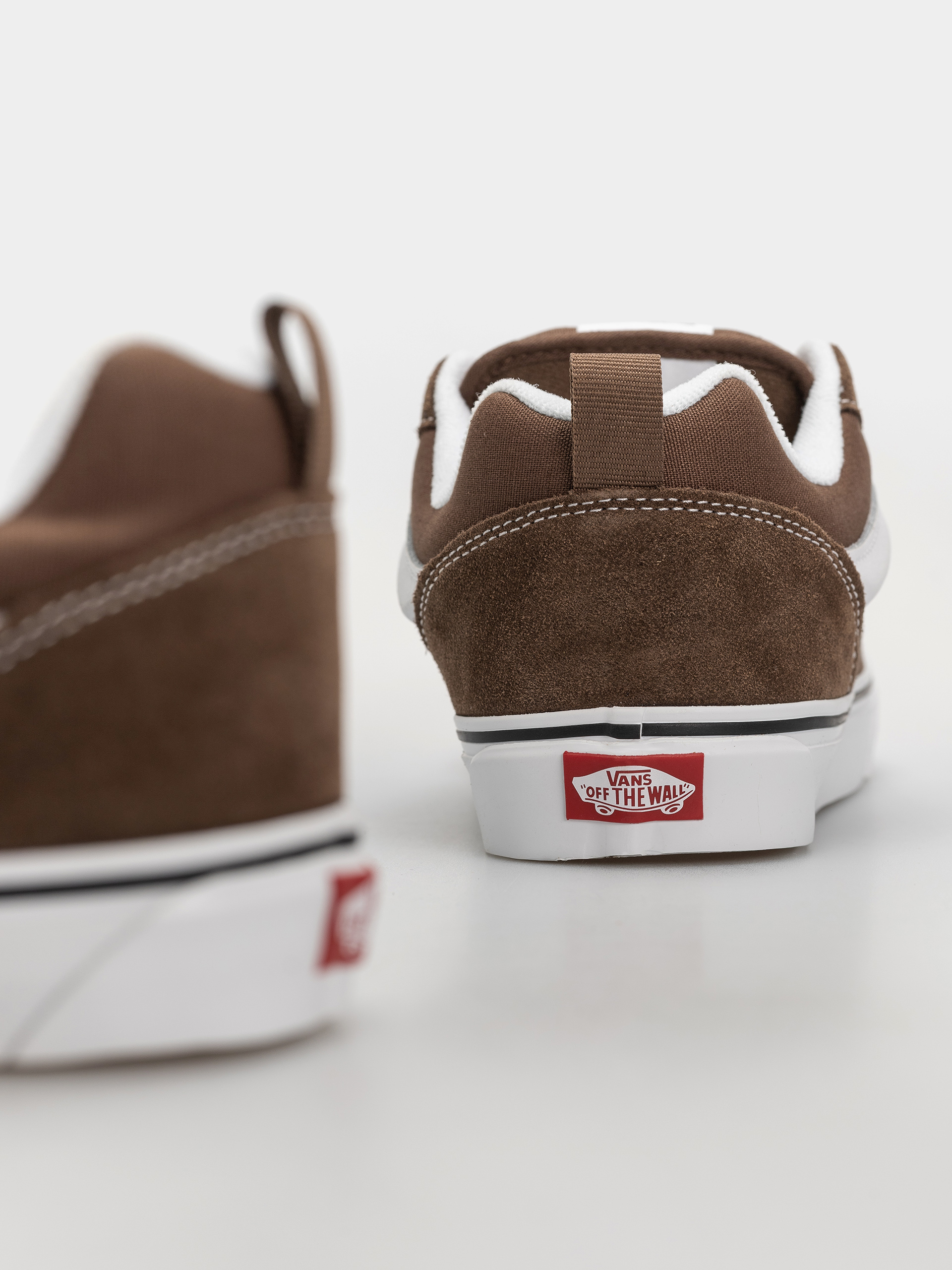 Topánky Vans Knu Skool (vintage cocoa)