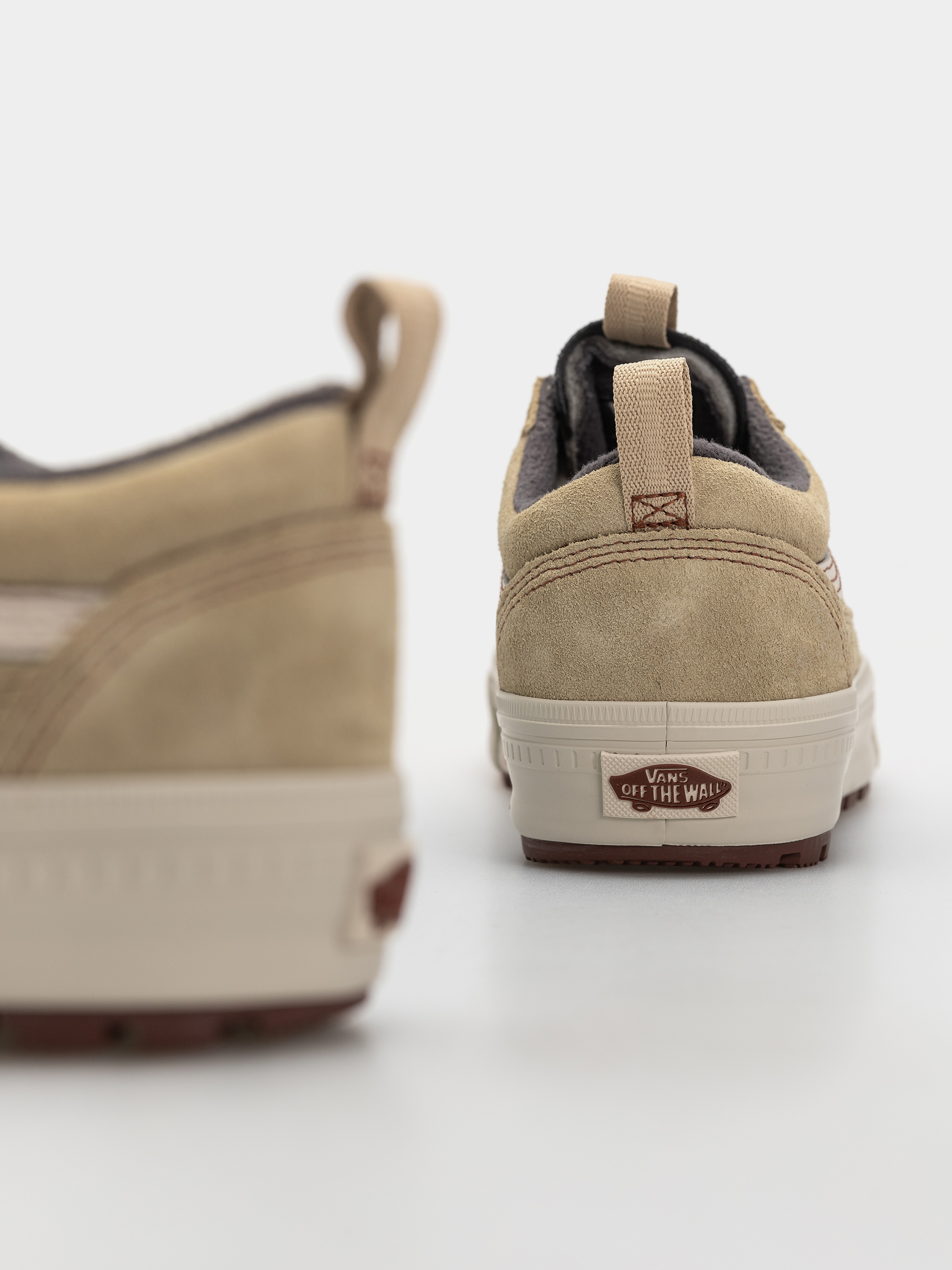 Topánky Vans Old Skool Waterproof Insulated Mte (incense)