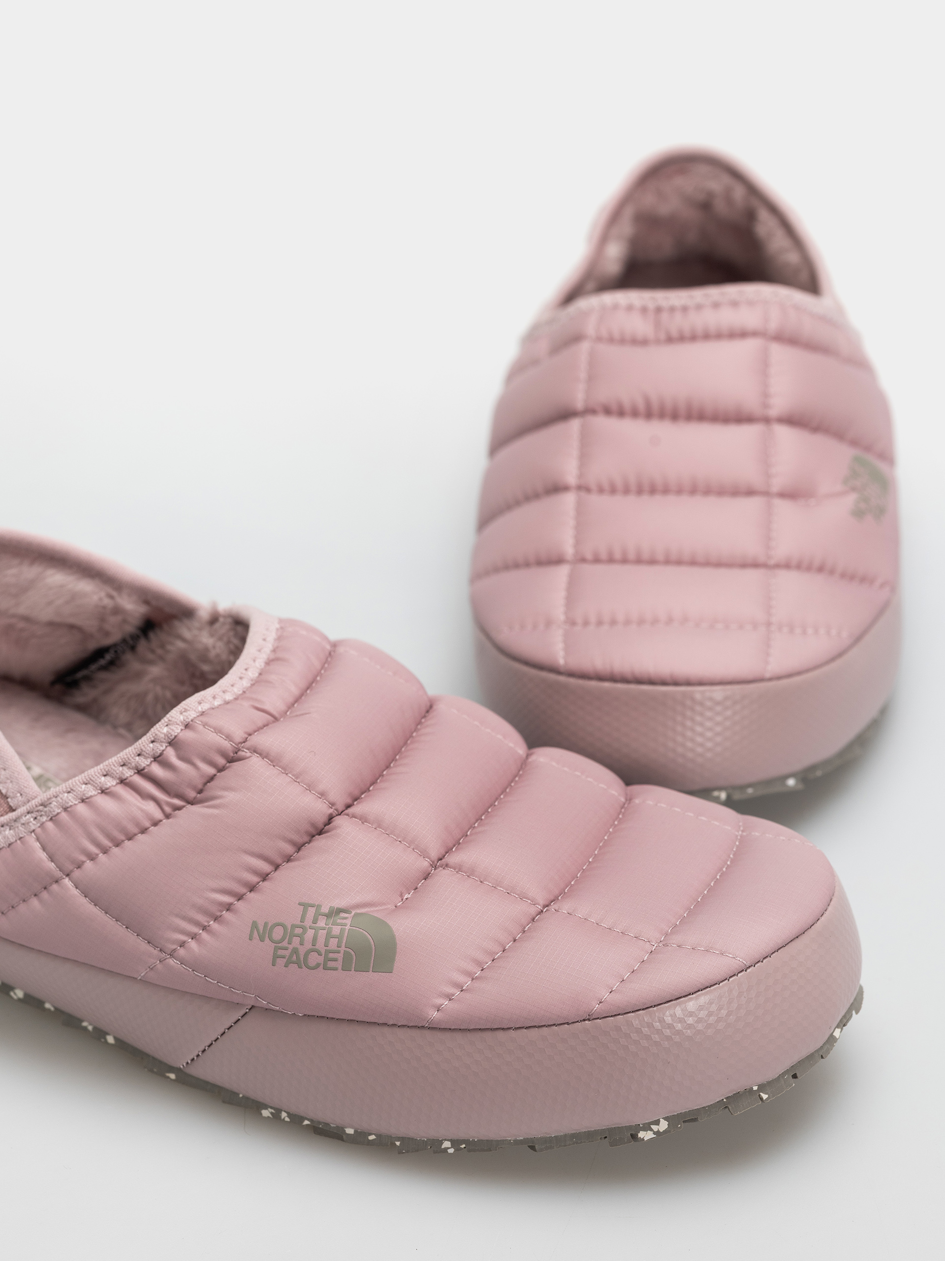 Topánky The North Face Thermoball Traction Mule V Wmn (metal pink/stone slab)
