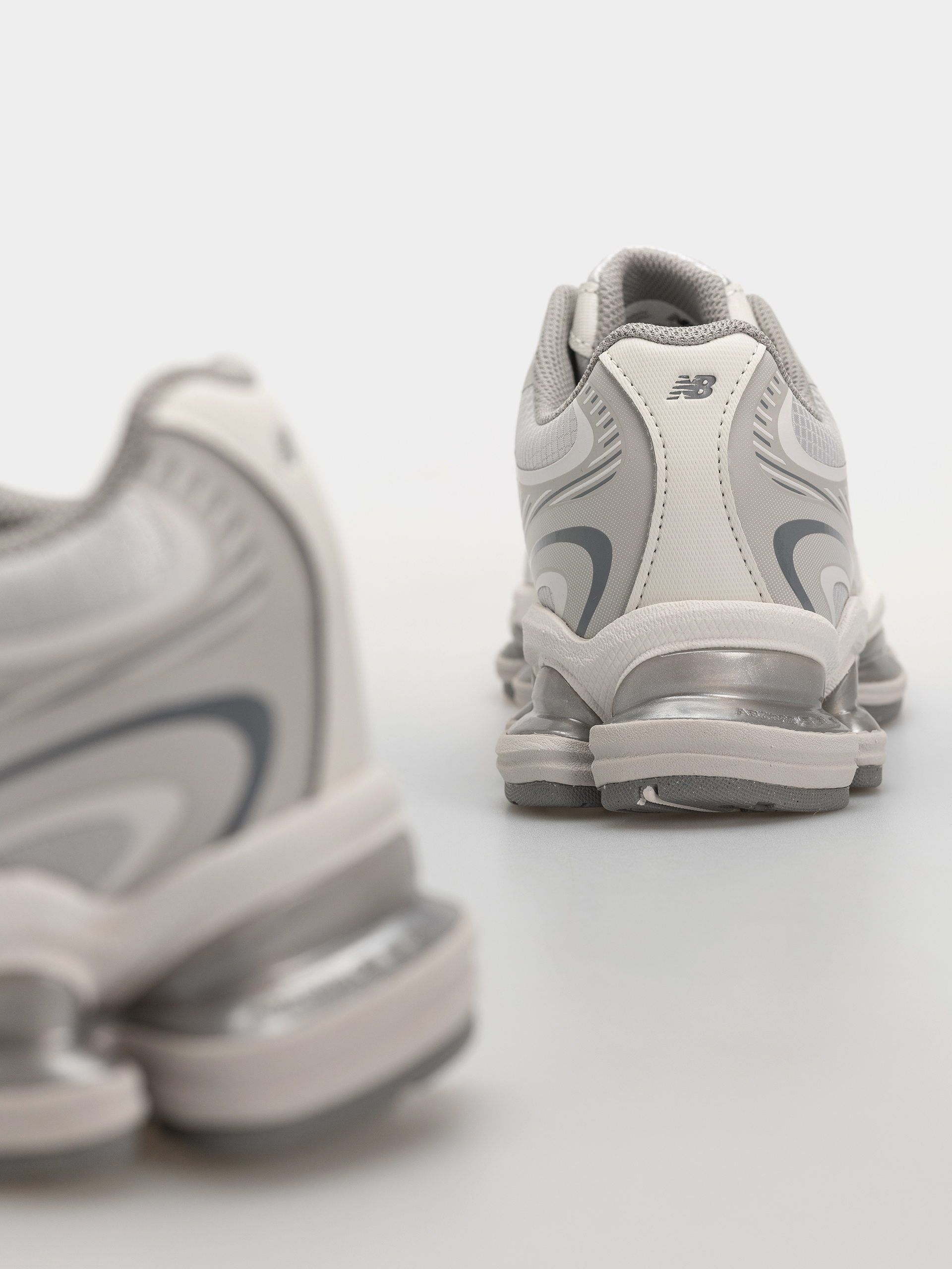 Topánky New Balance 2000 (reflection/grey matter/slate grey)
