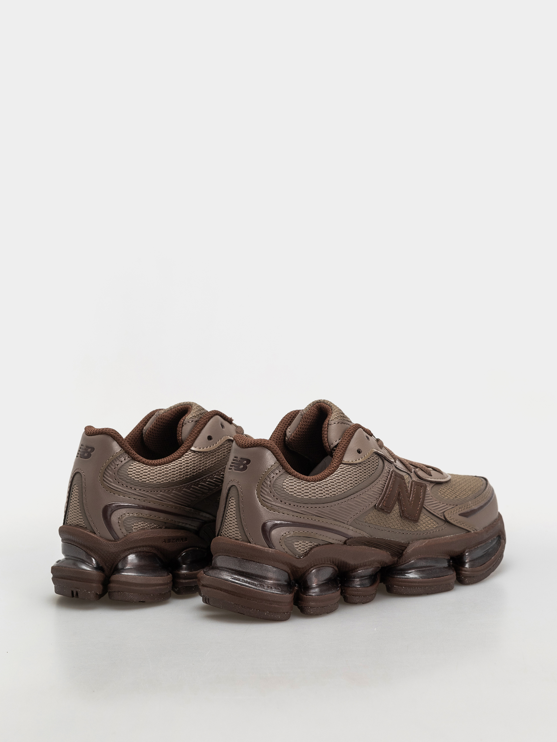 Topánky New Balance 2000 (thunder brown/pumpernickel)