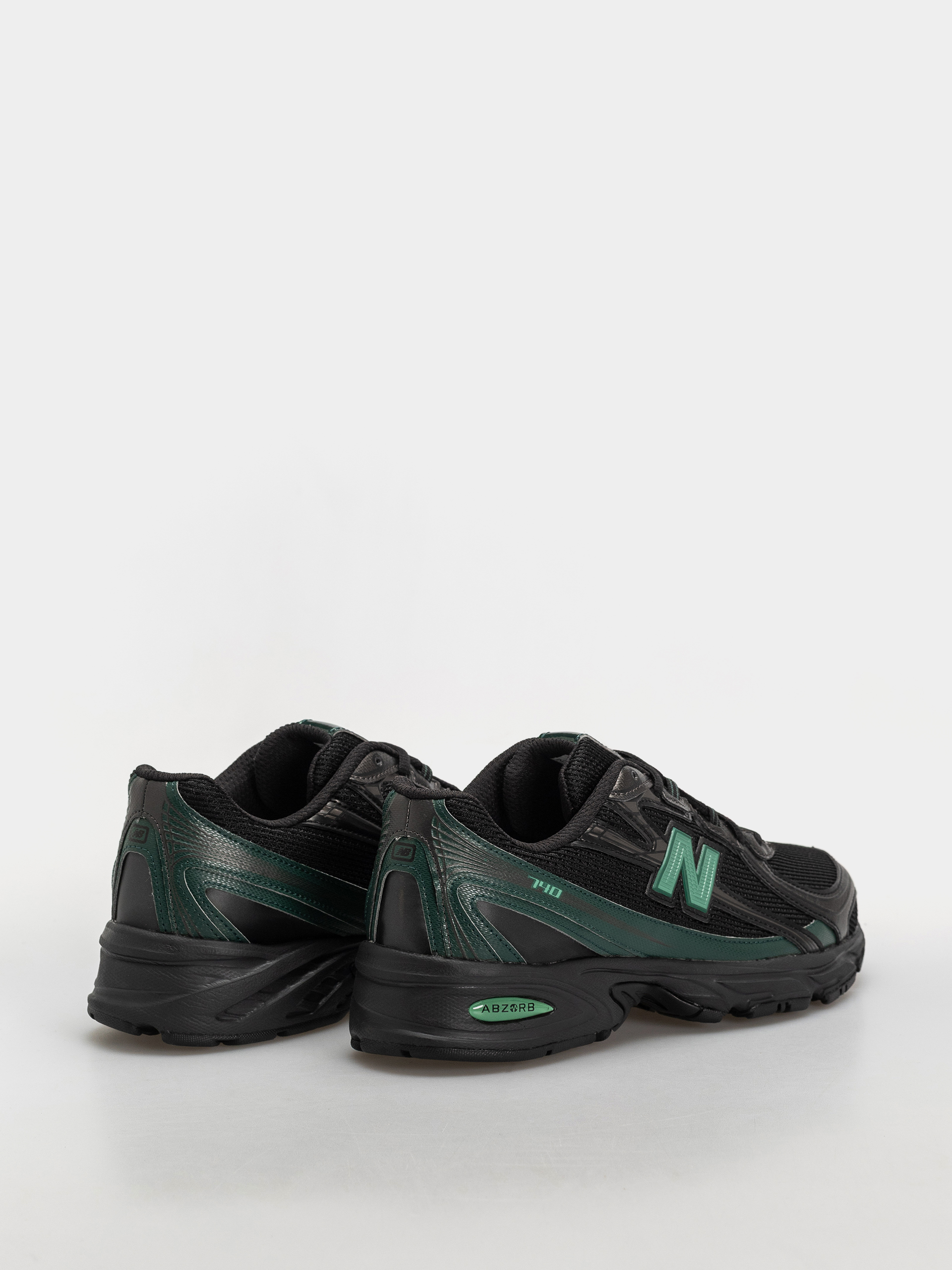 Topánky New Balance 740 (black/nordic green)