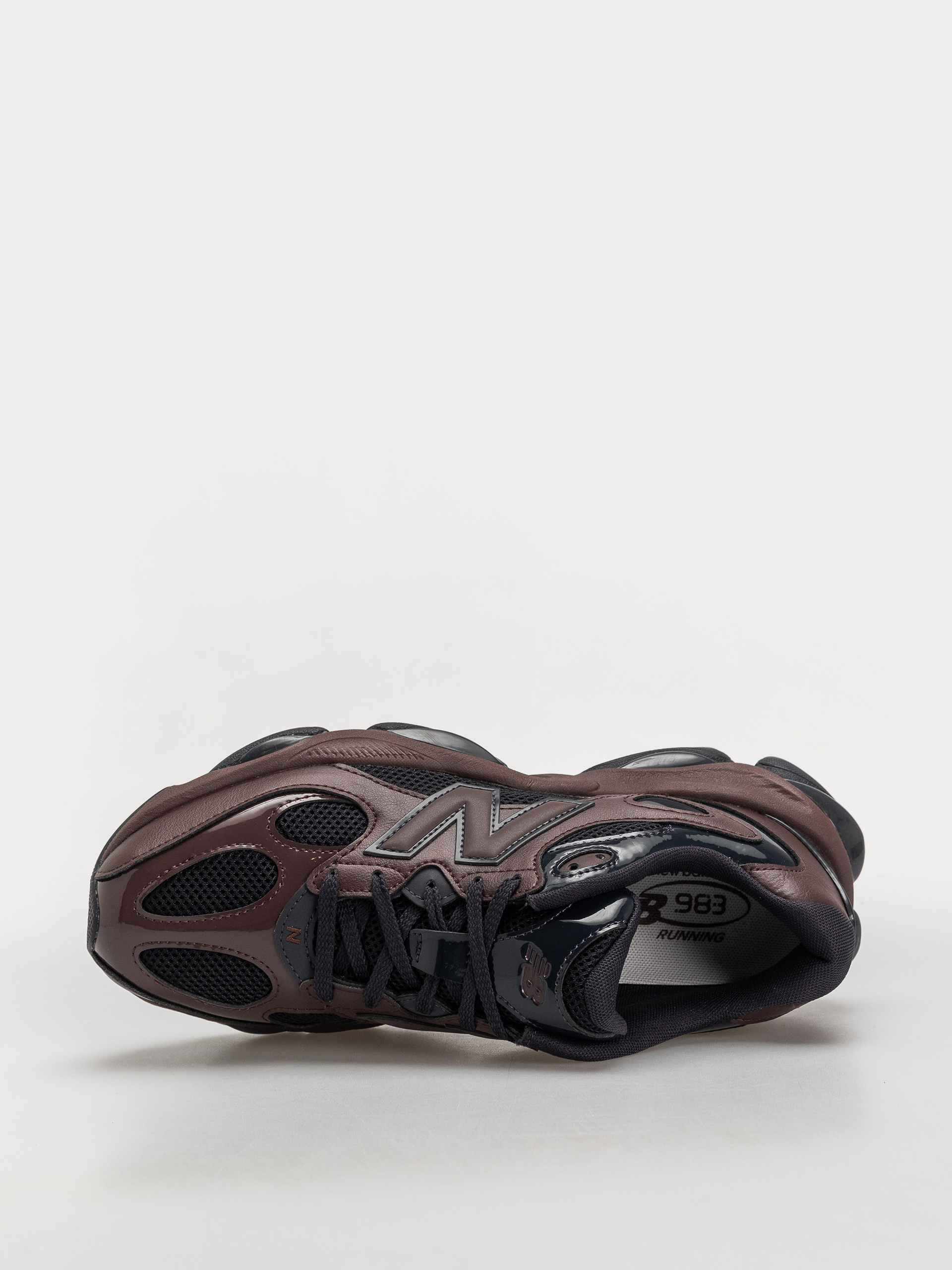 Topánky New Balance 983 (cherry leather/dark night)