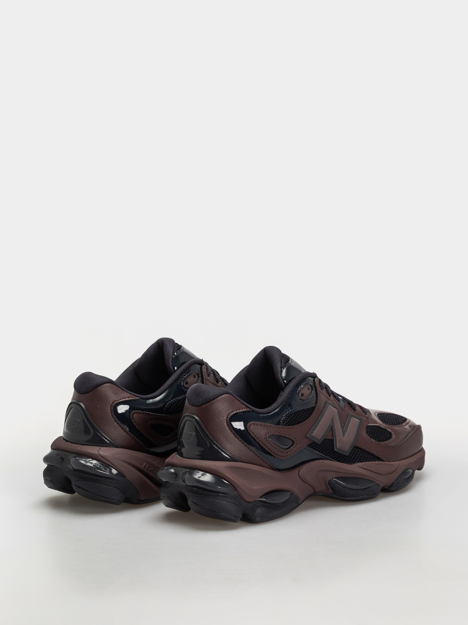Topánky New Balance 983 (cherry leather/dark night)
