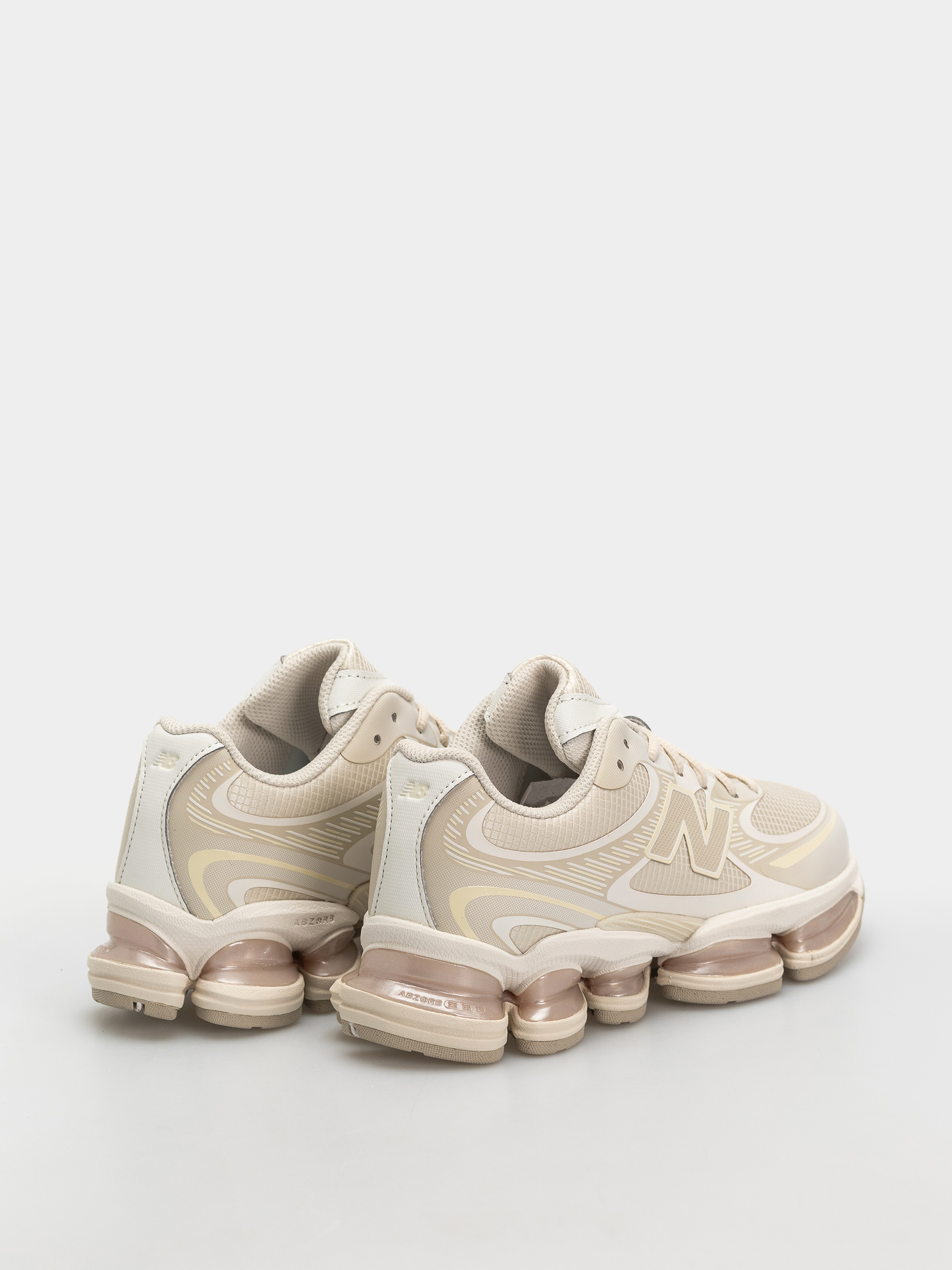Topánky New Balance 2000 (linen/sea salt/timberwolf)