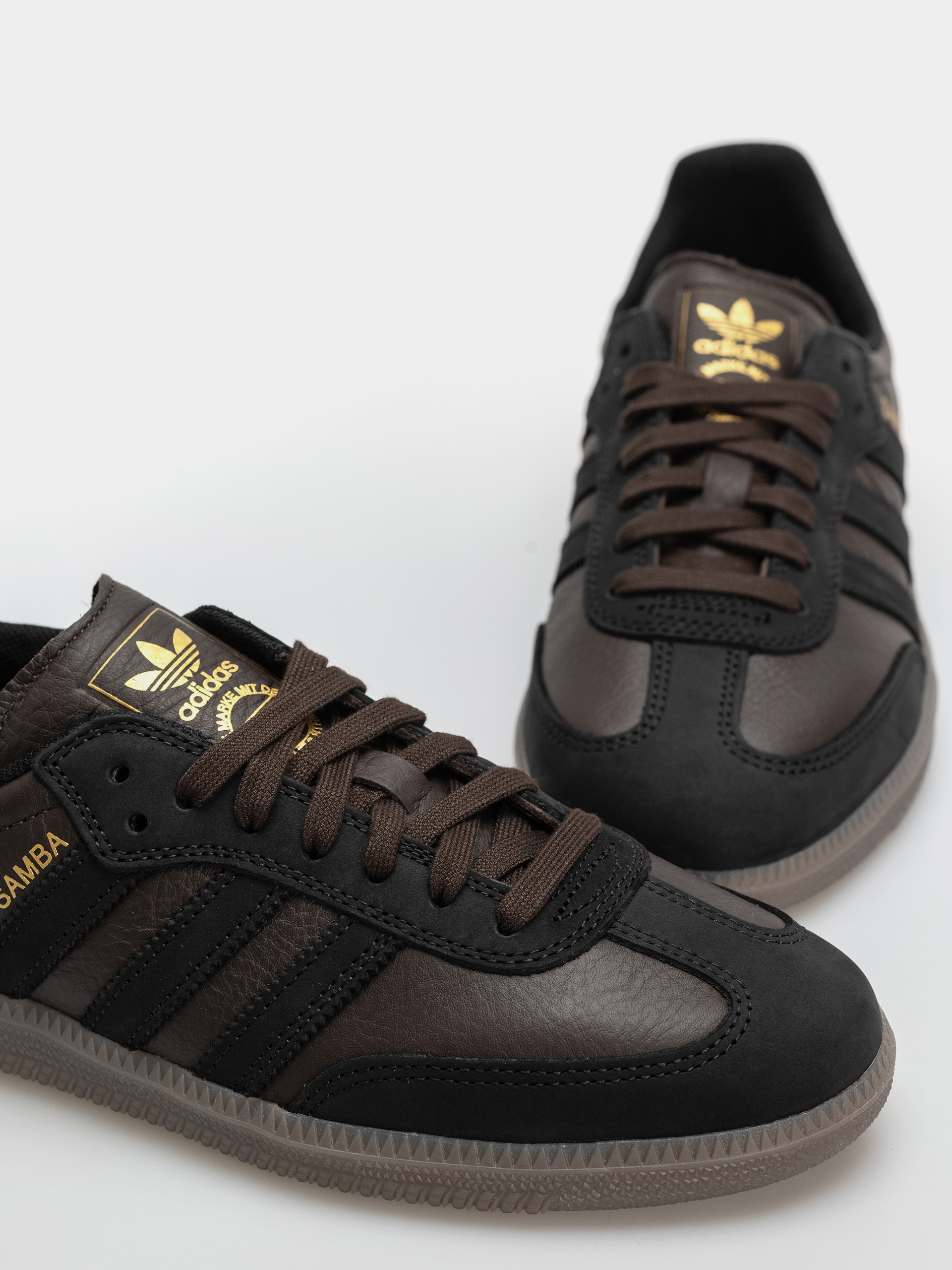 Topánky adidas Samba Adv (dbrown/cblack/gum5)