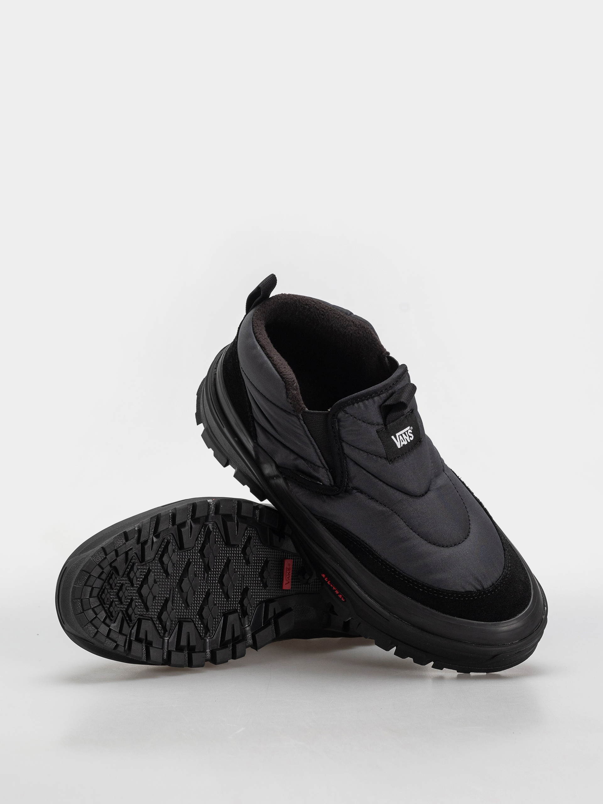 Topánky Vans Mid Slip Puff (black/black)