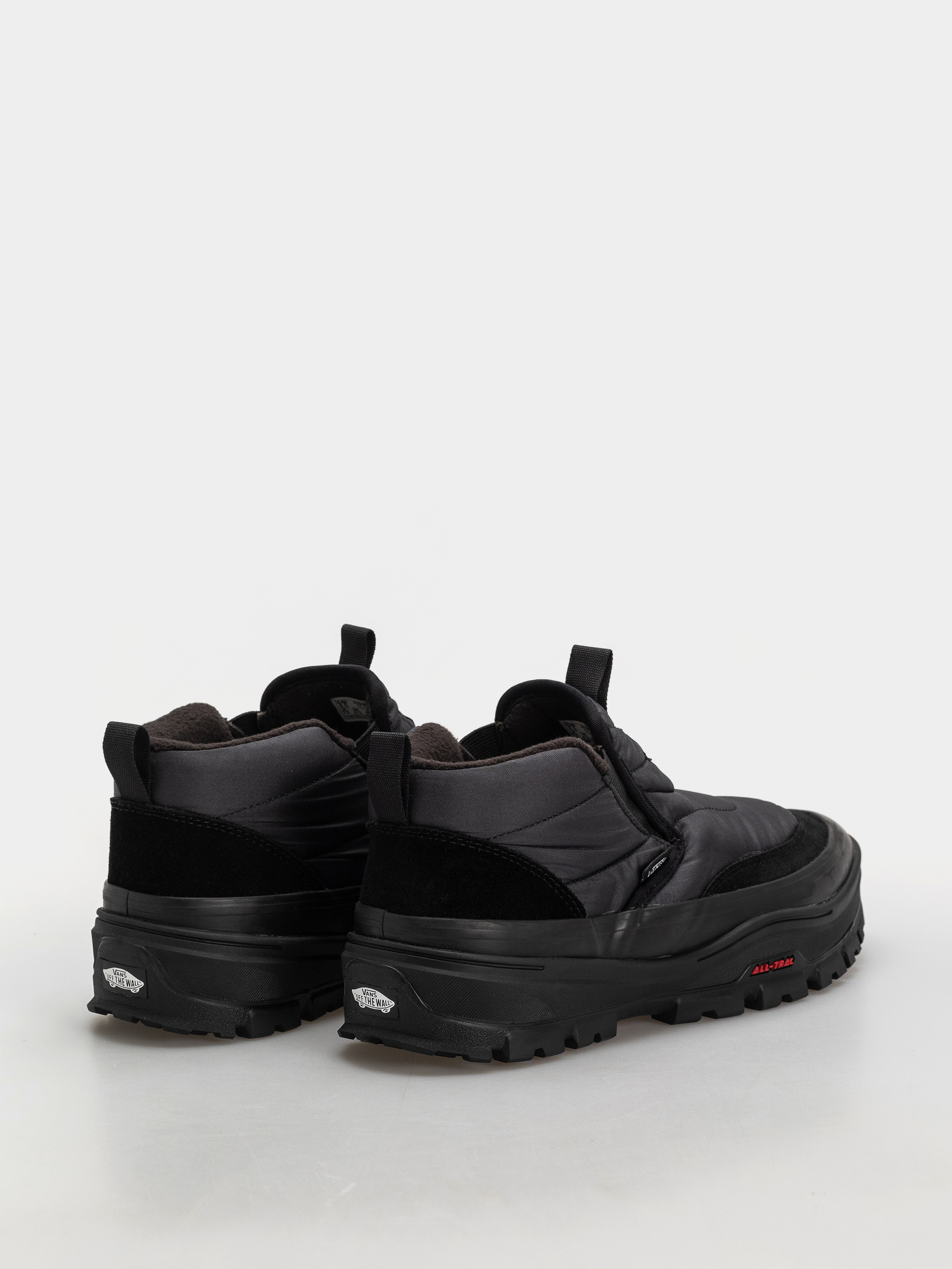 Topánky Vans Mid Slip Puff (black/black)
