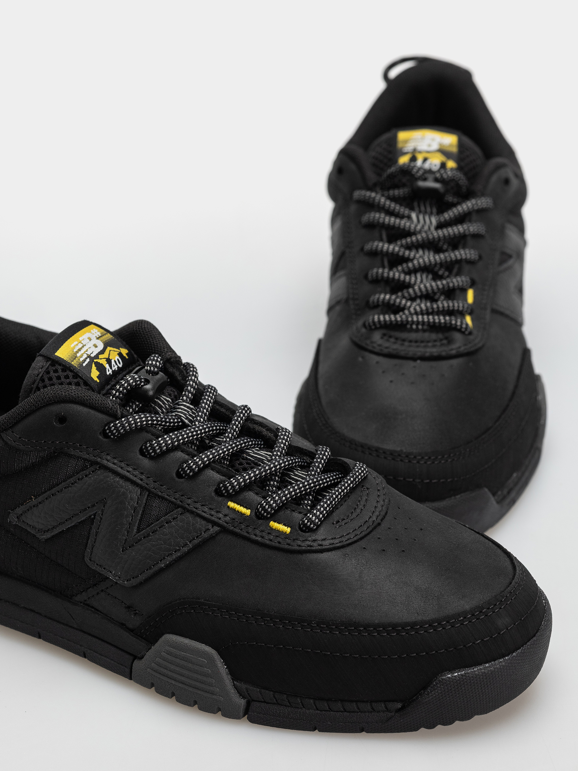 Topánky New Balance 440 (black/happy yellow)