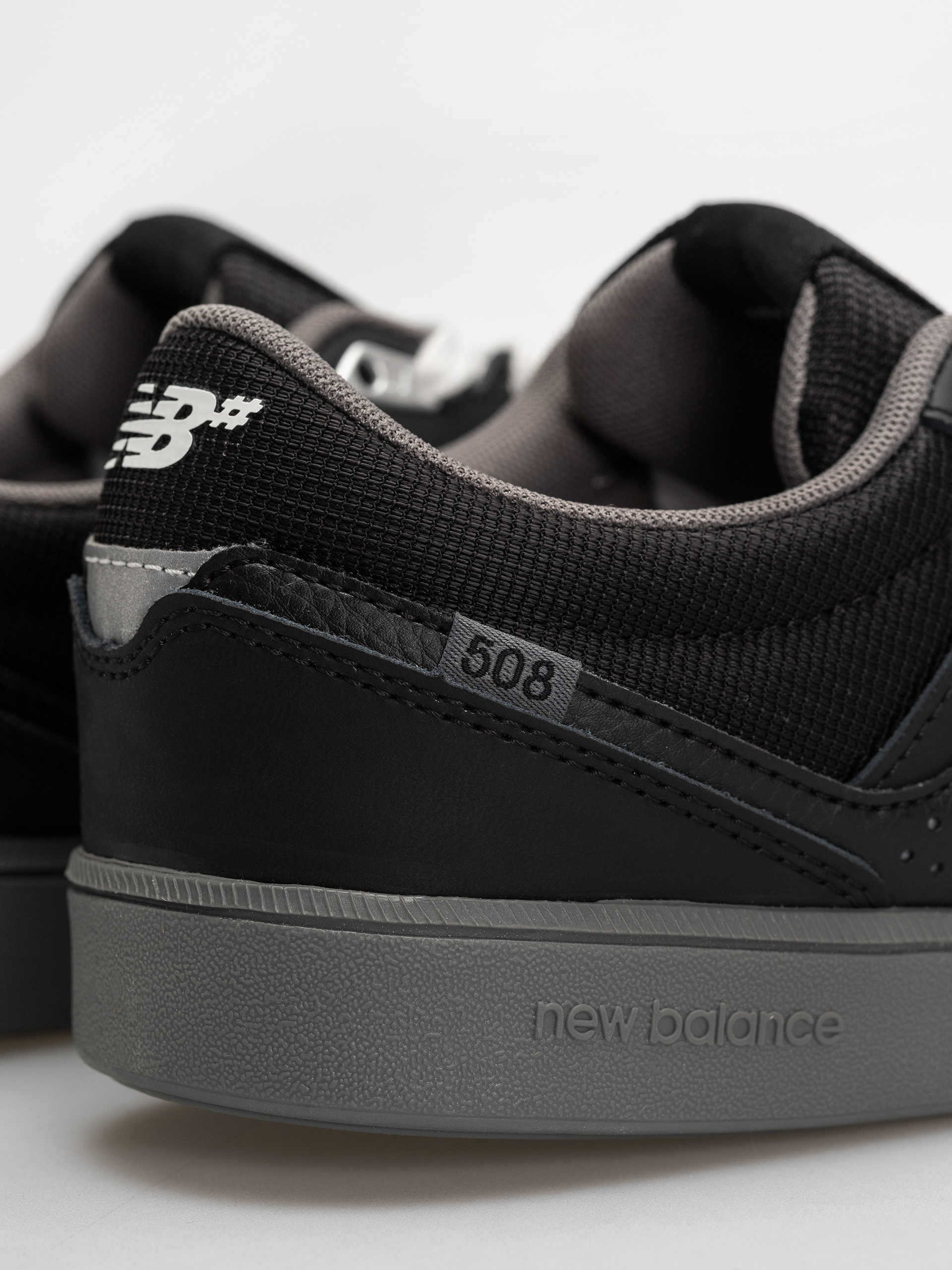 Topánky New Balance 508 (black/white)