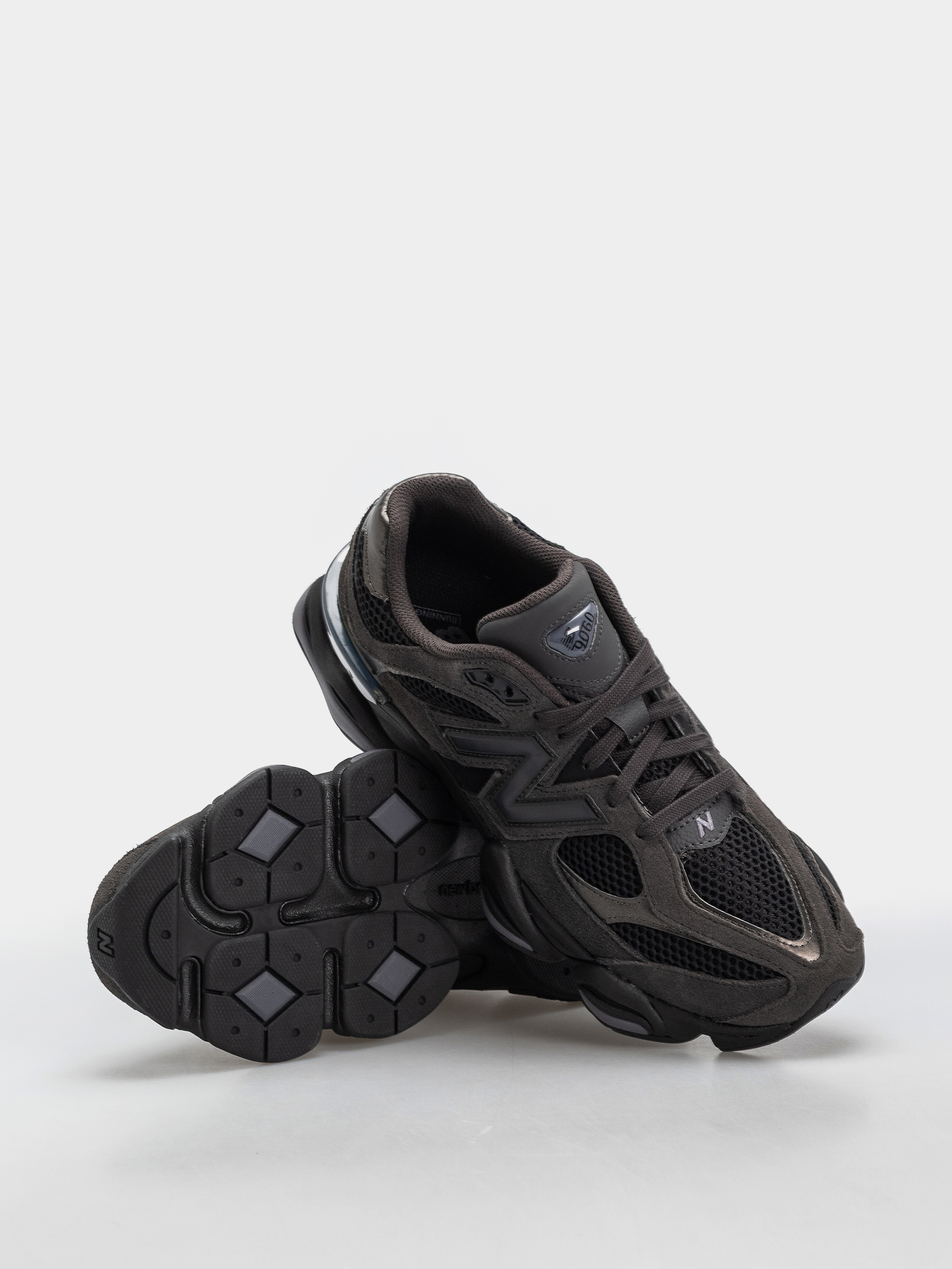 Topánky New Balance 9060 (black/neptune grey)